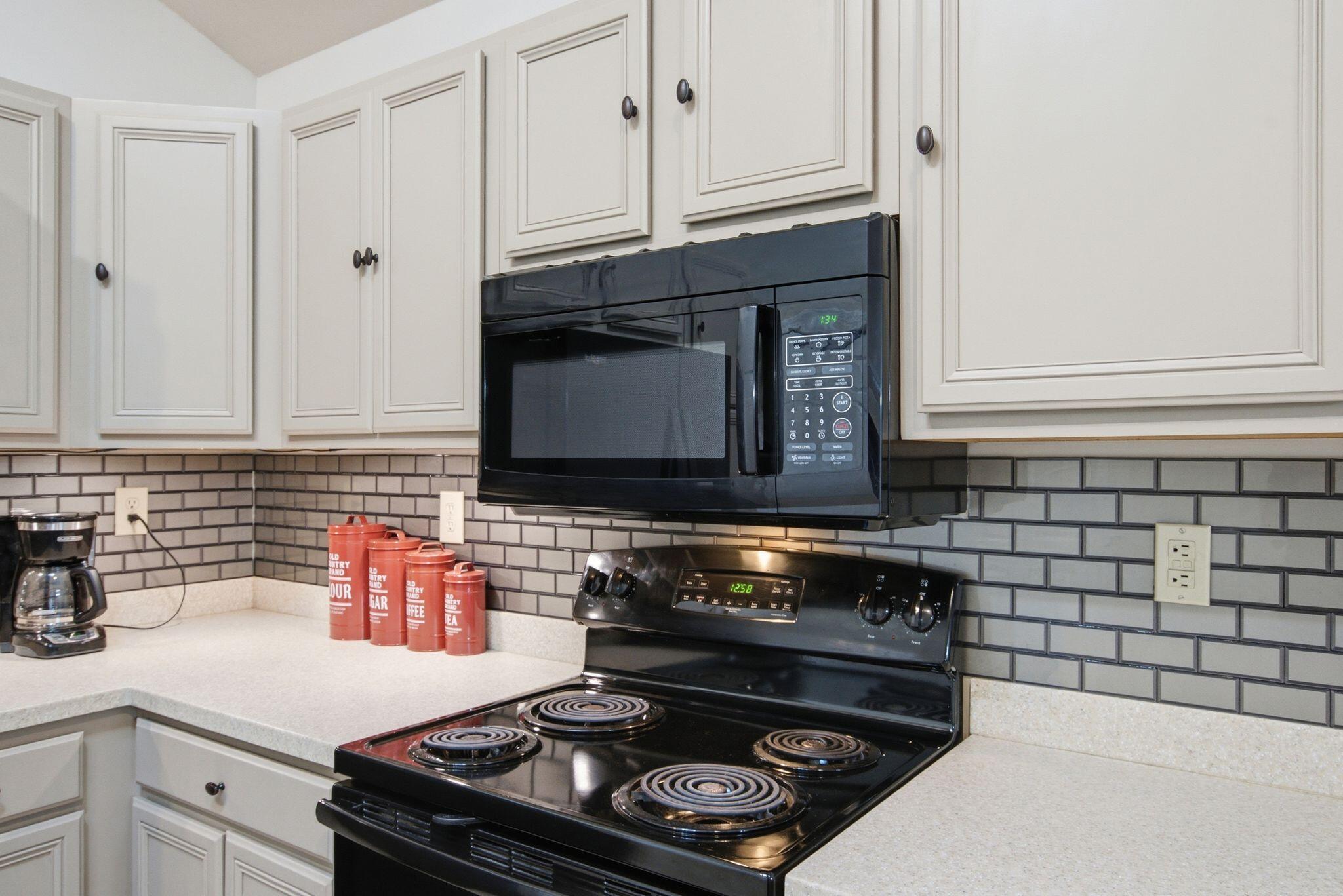 2208 Valencia Drive Property Photo 27