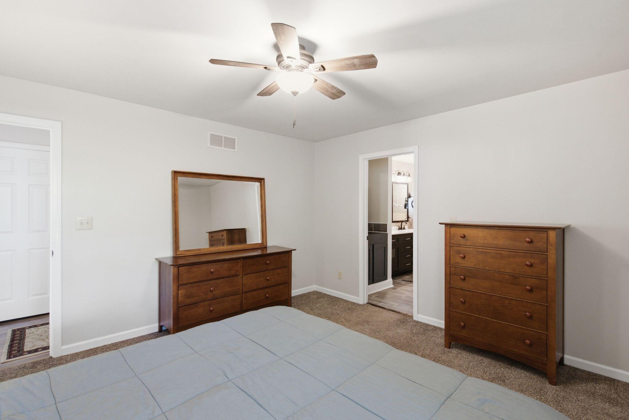2208 Valencia Drive Property Photo 32