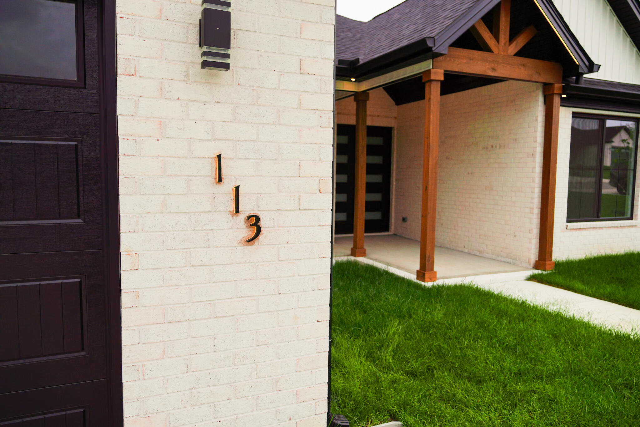 113 Farmers Bluff Property Photo 2