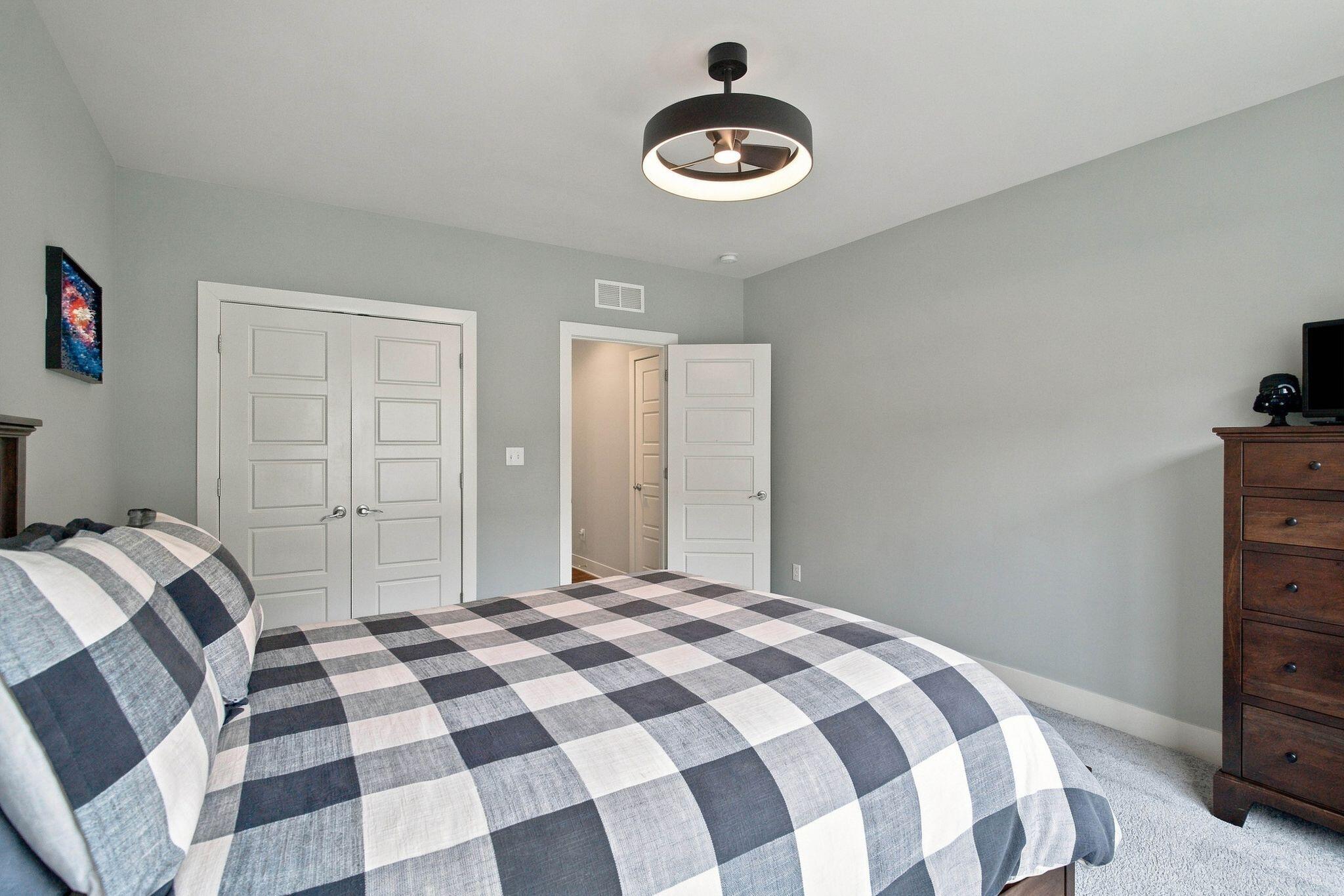 656 Sunny Landing Trail Property Photo 64