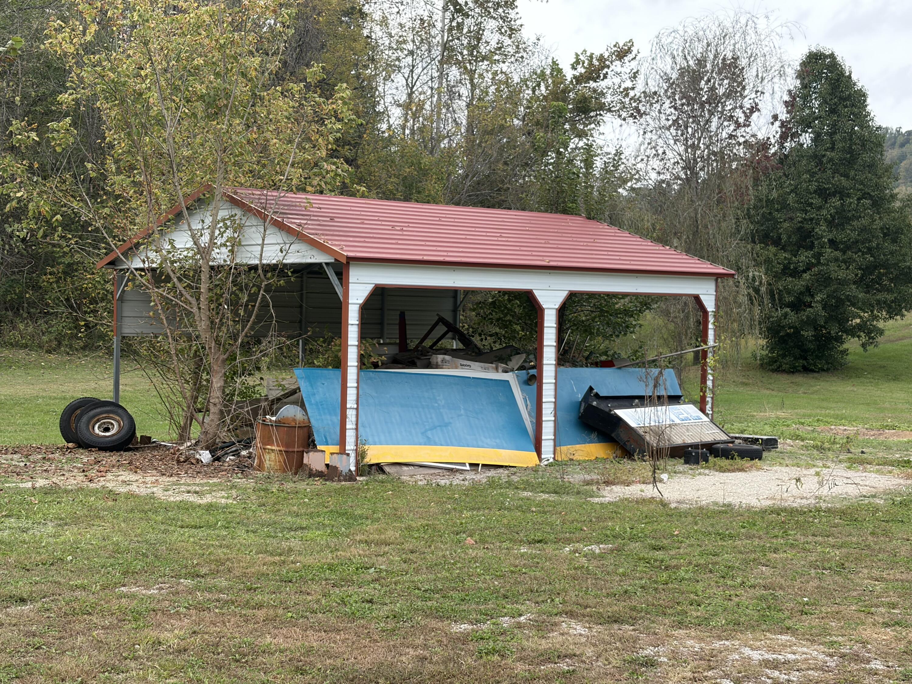 202 White Oak Road Property Photo 5