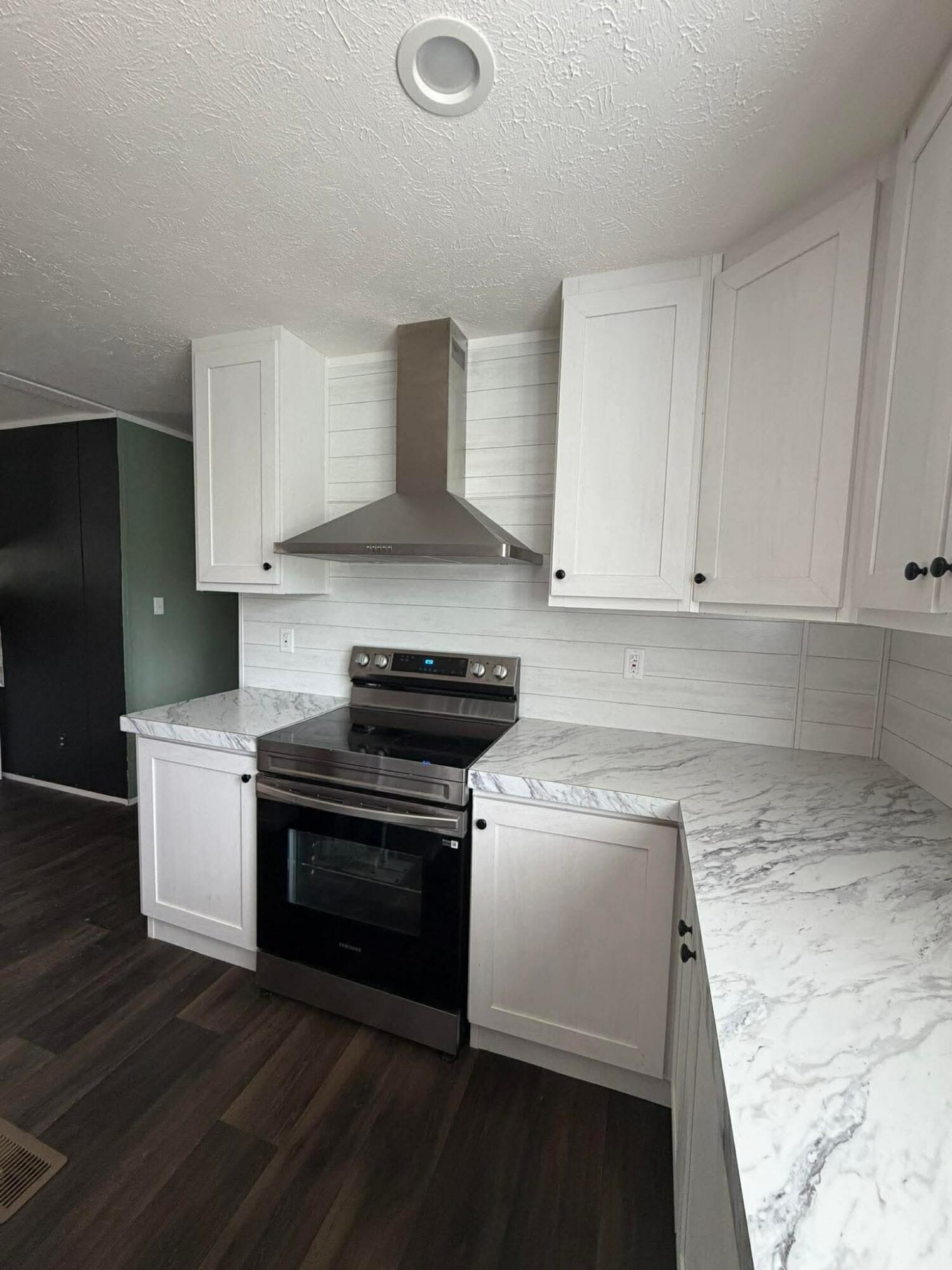 130 Patsy Road Property Photo 3