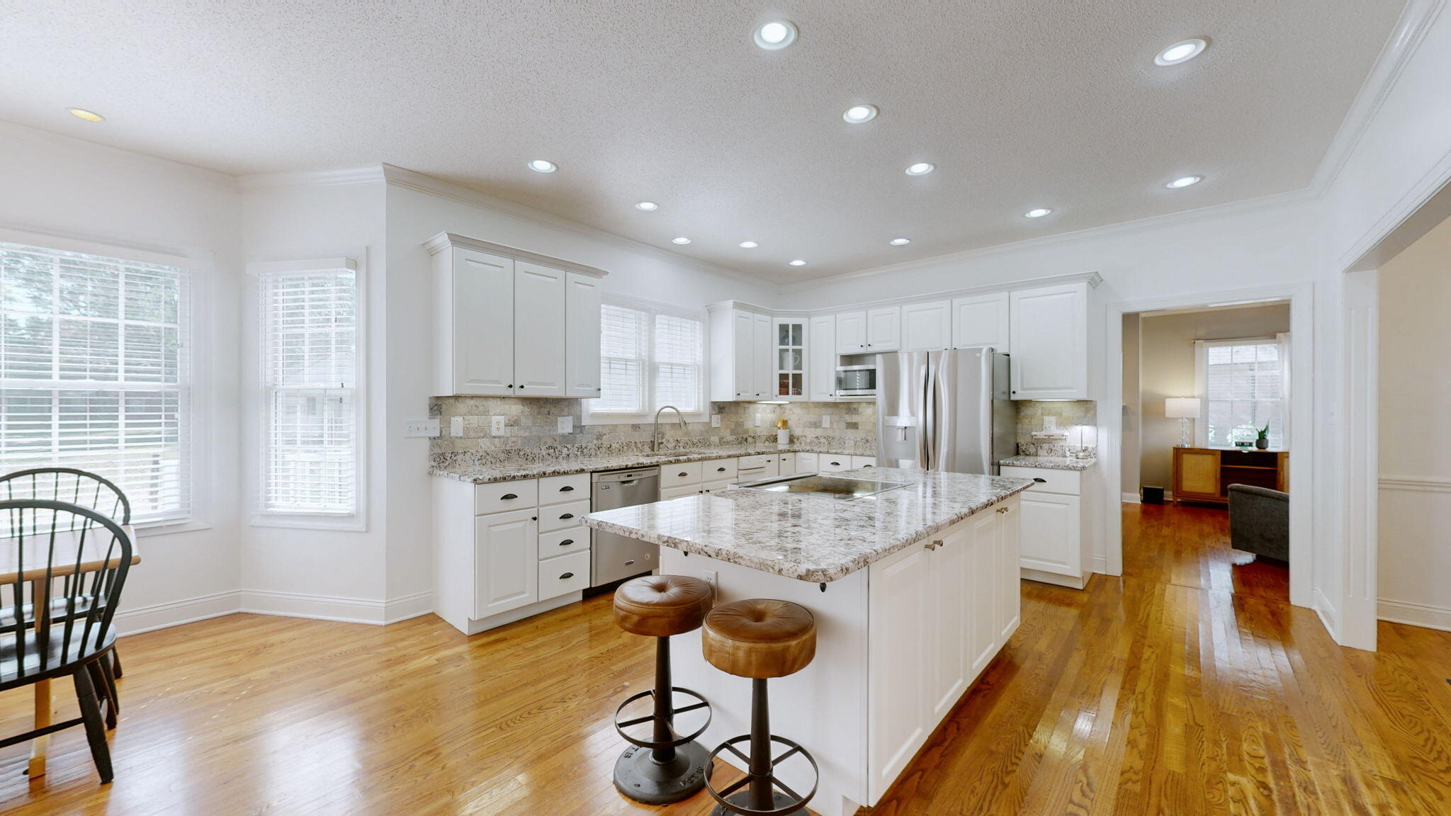 6855 Stonepoint Court Property Photo 2