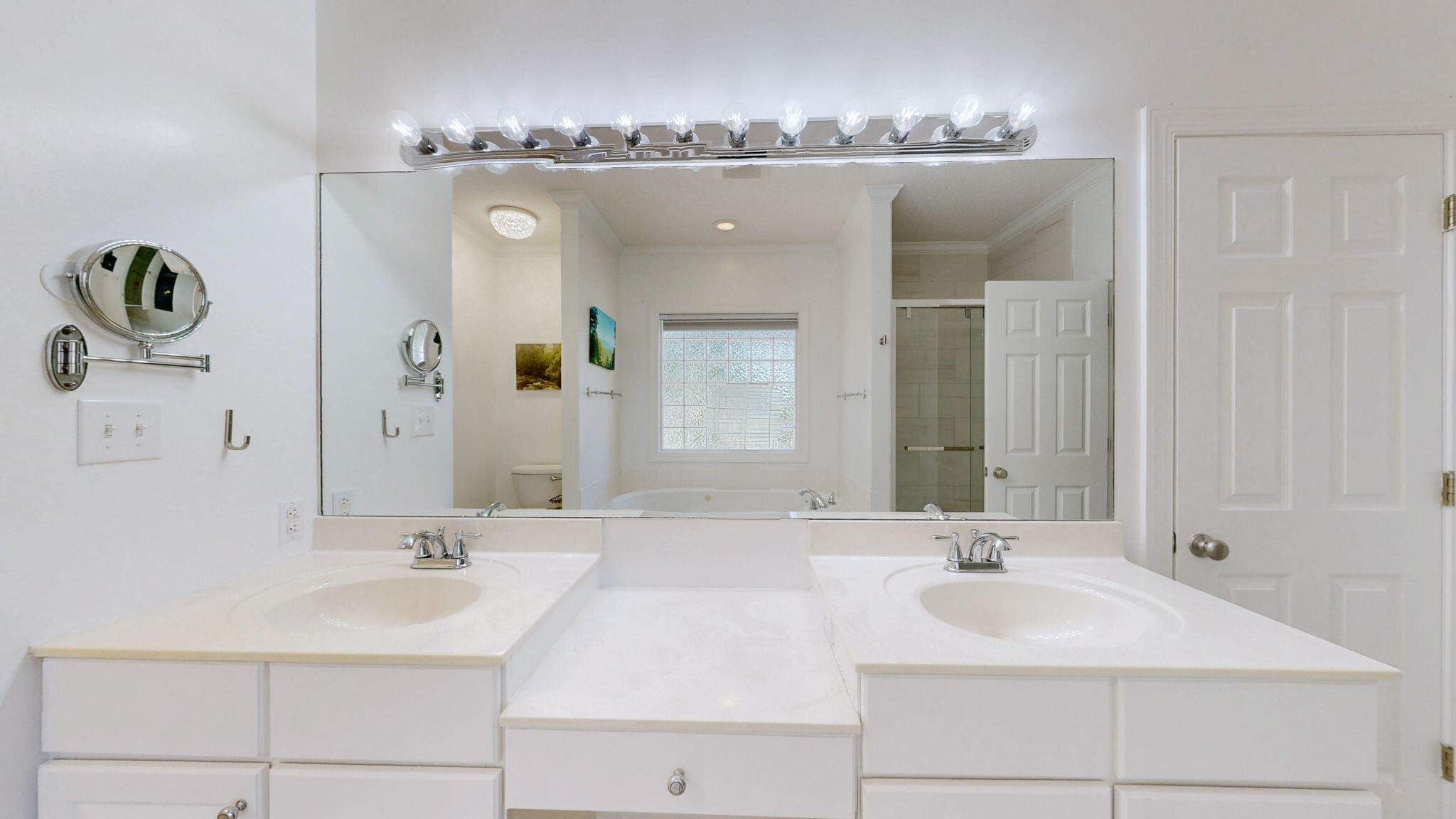 6855 Stonepoint Court Property Photo 12
