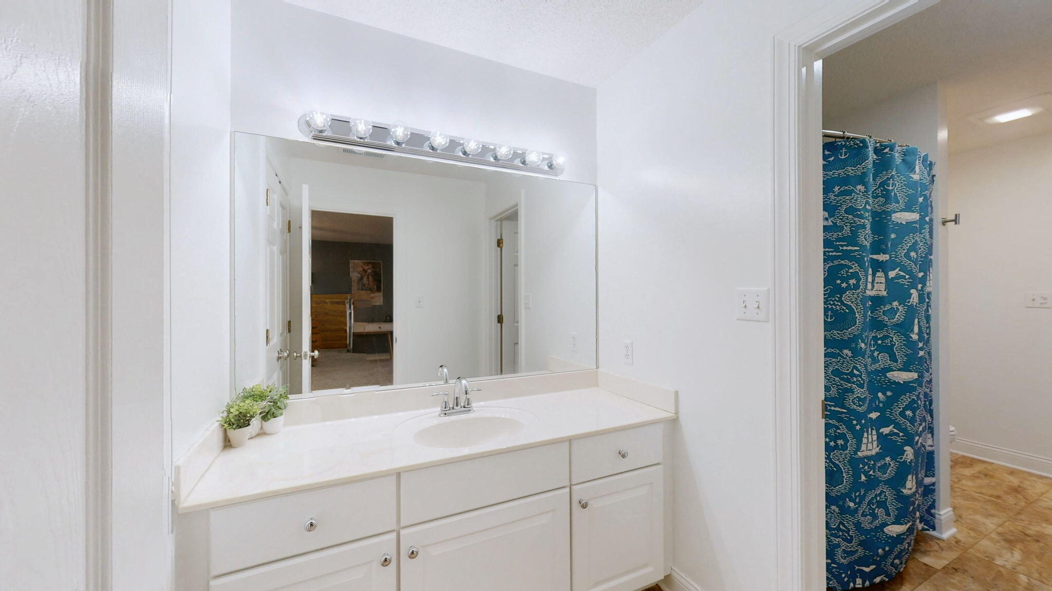 6855 Stonepoint Court Property Photo 16