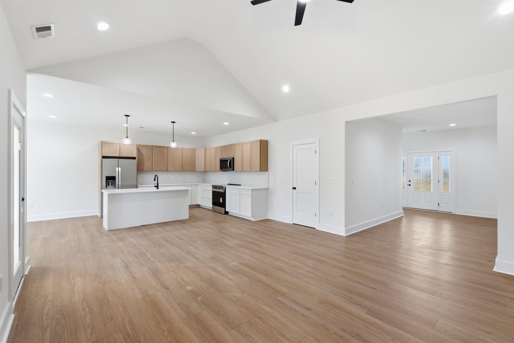 208 Lexwood Lane Property Photo 3