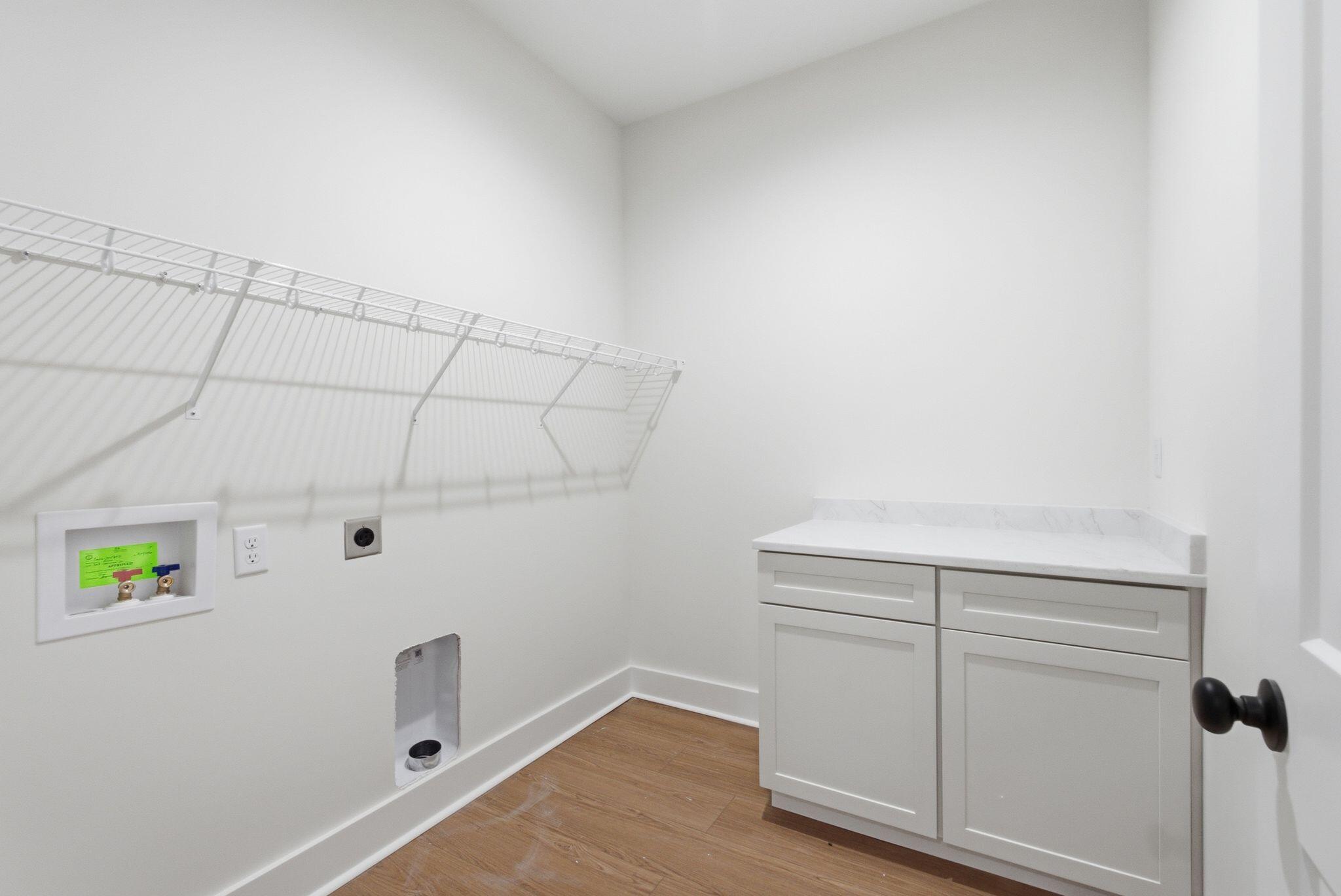 208 Lexwood Lane Property Photo 28