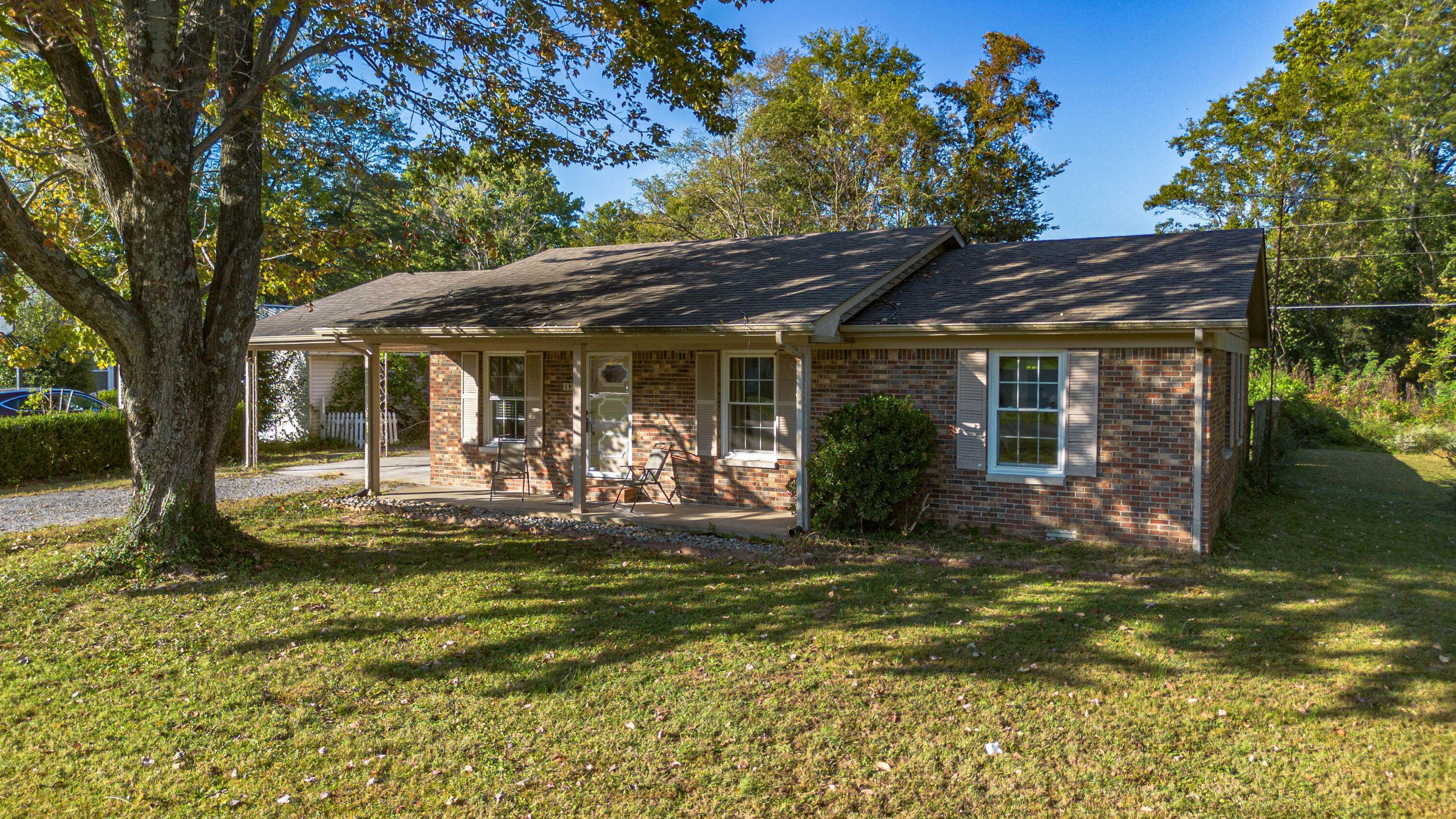 149 Myrna Drive Property Photo 1