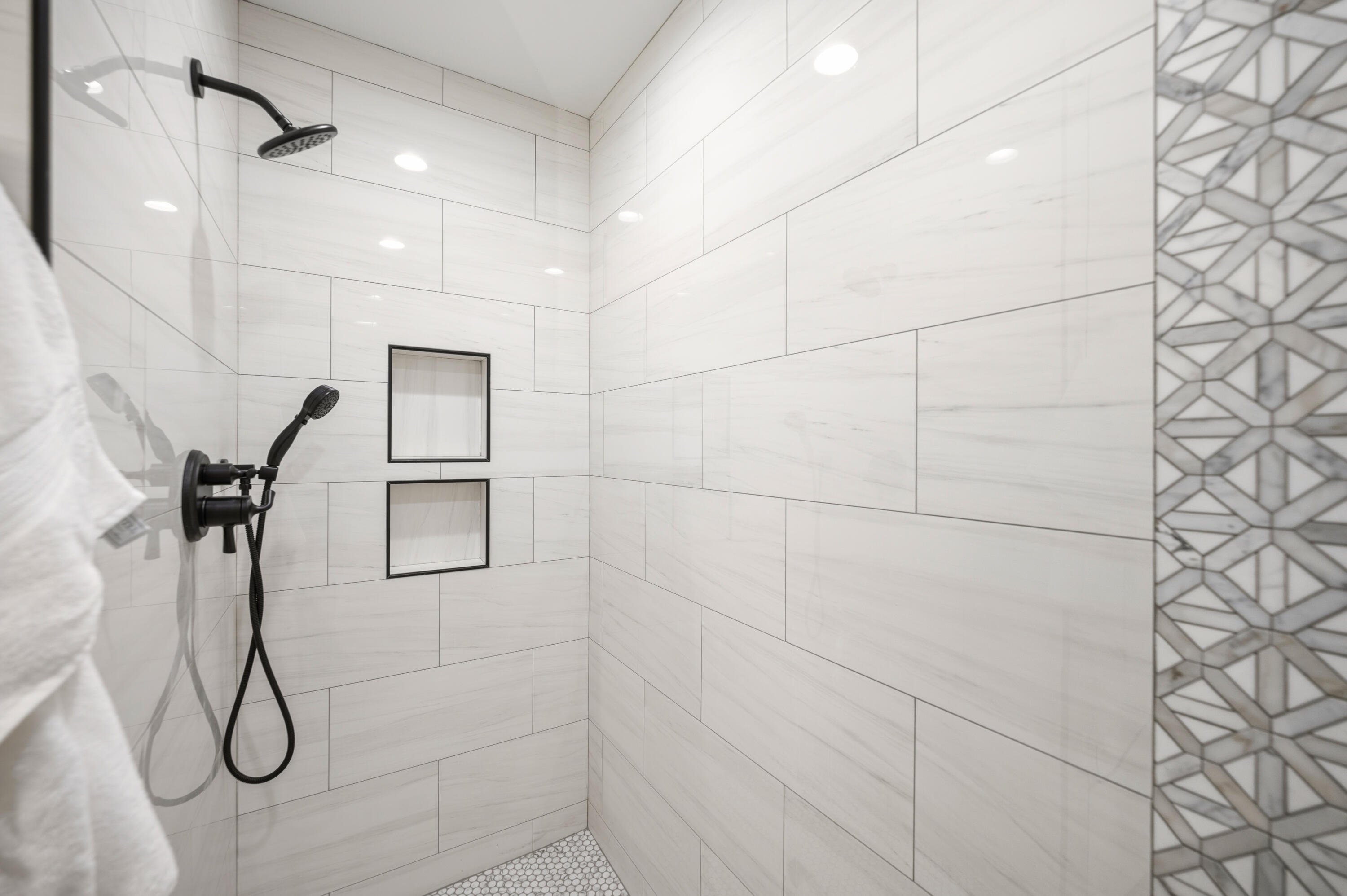 101 Kensington Place Property Photo 38