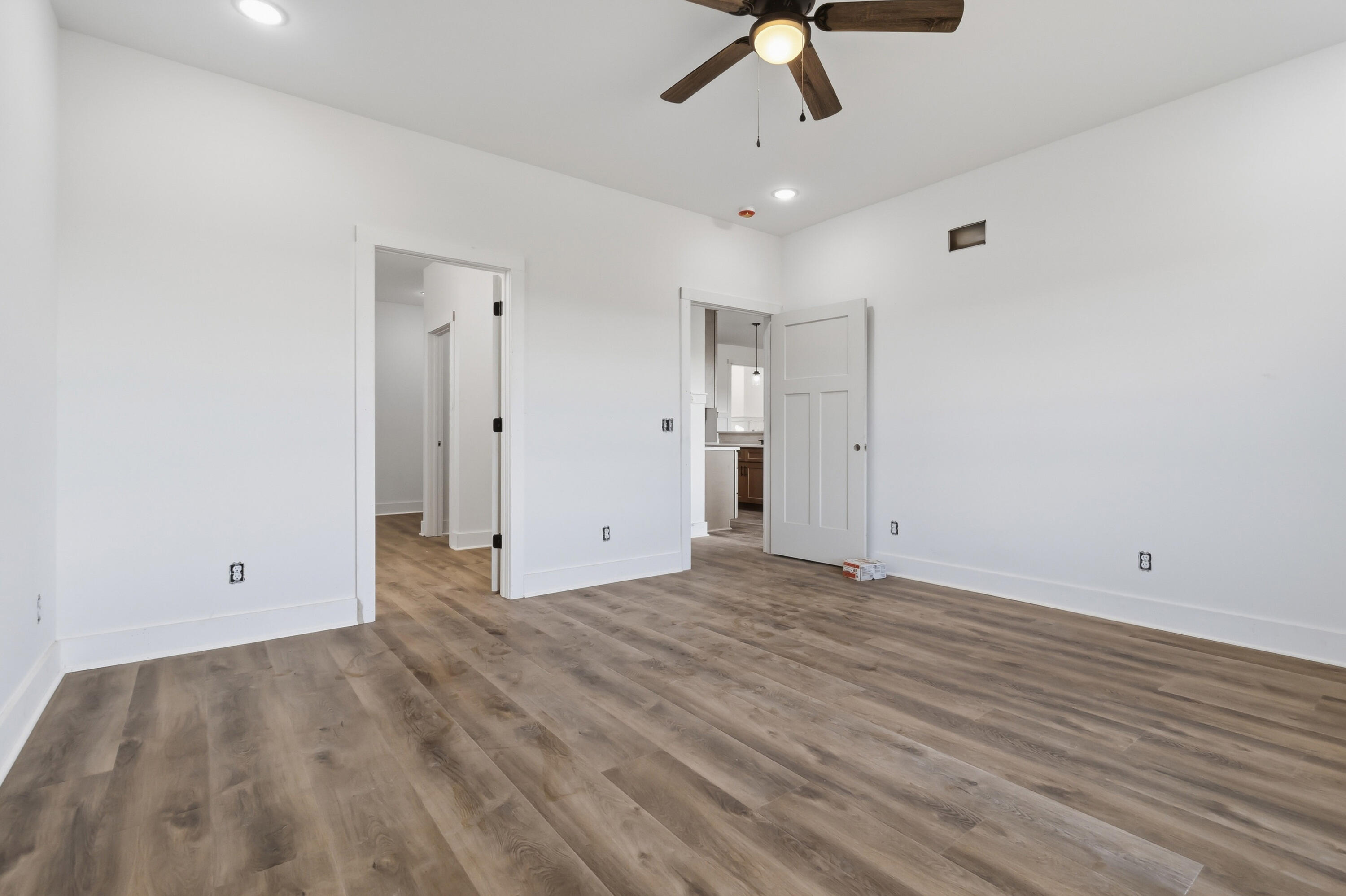111 Dawn Court Property Photo 16