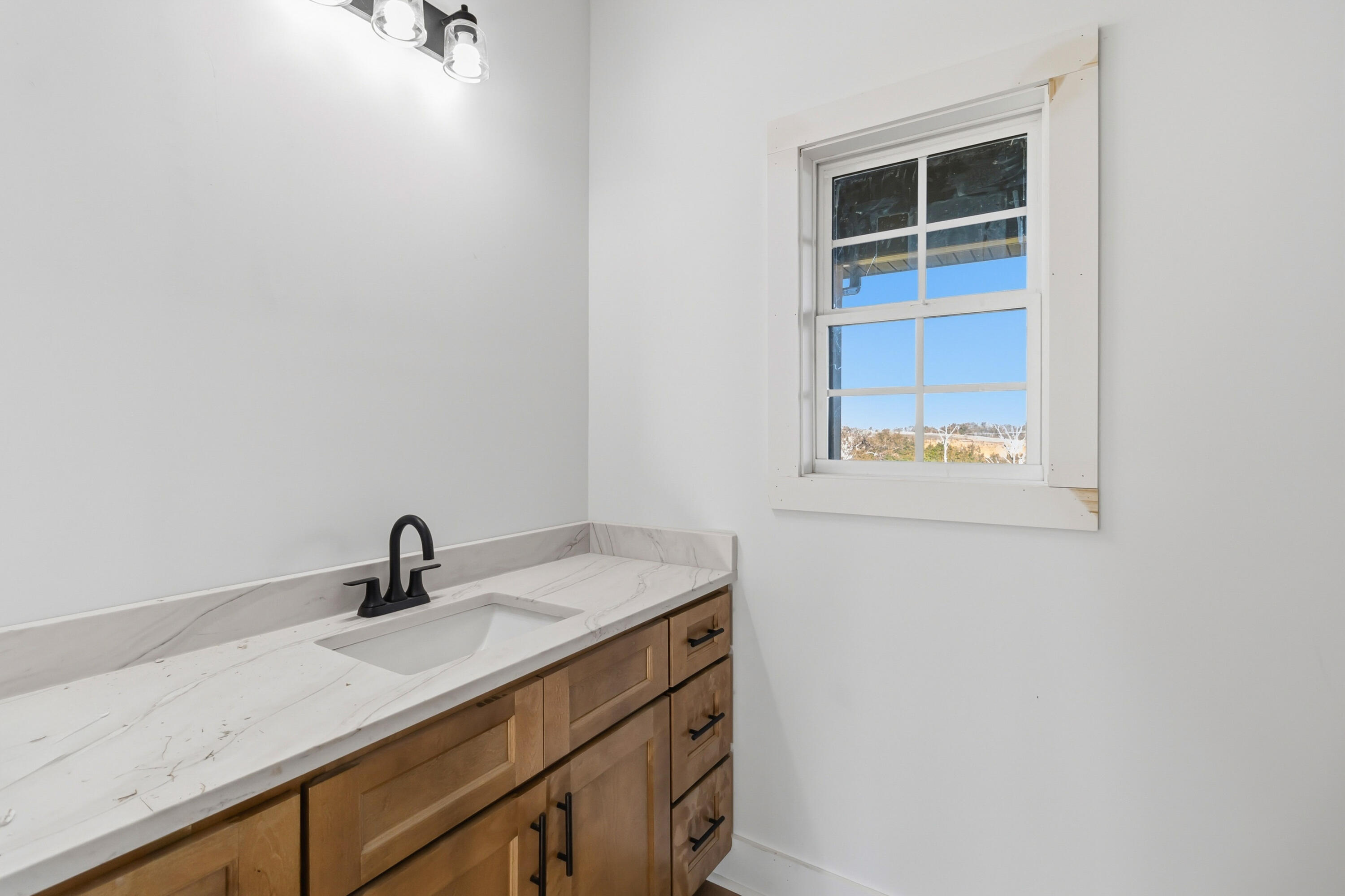 111 Dawn Court Property Photo 21