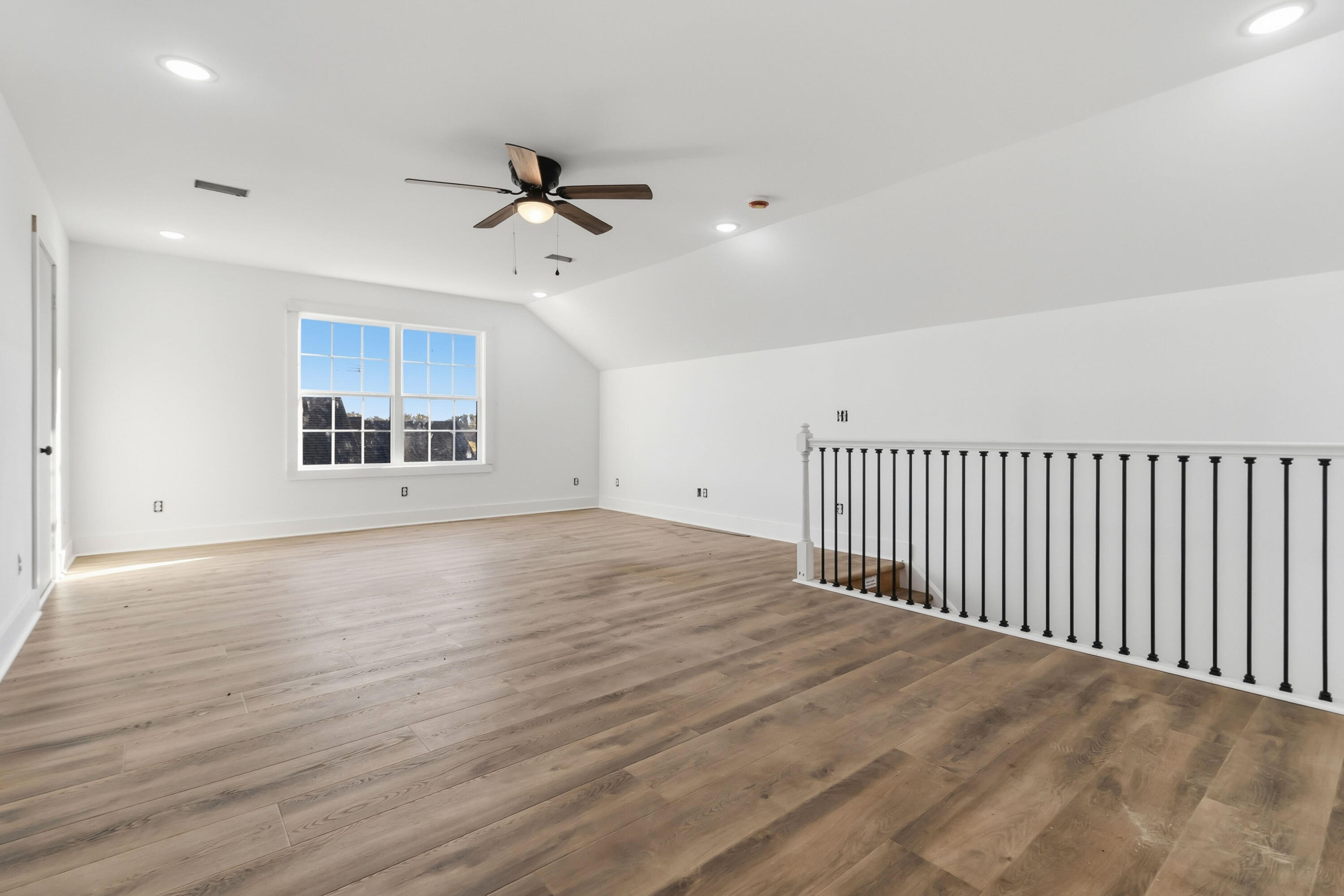 111 Dawn Court Property Photo 25