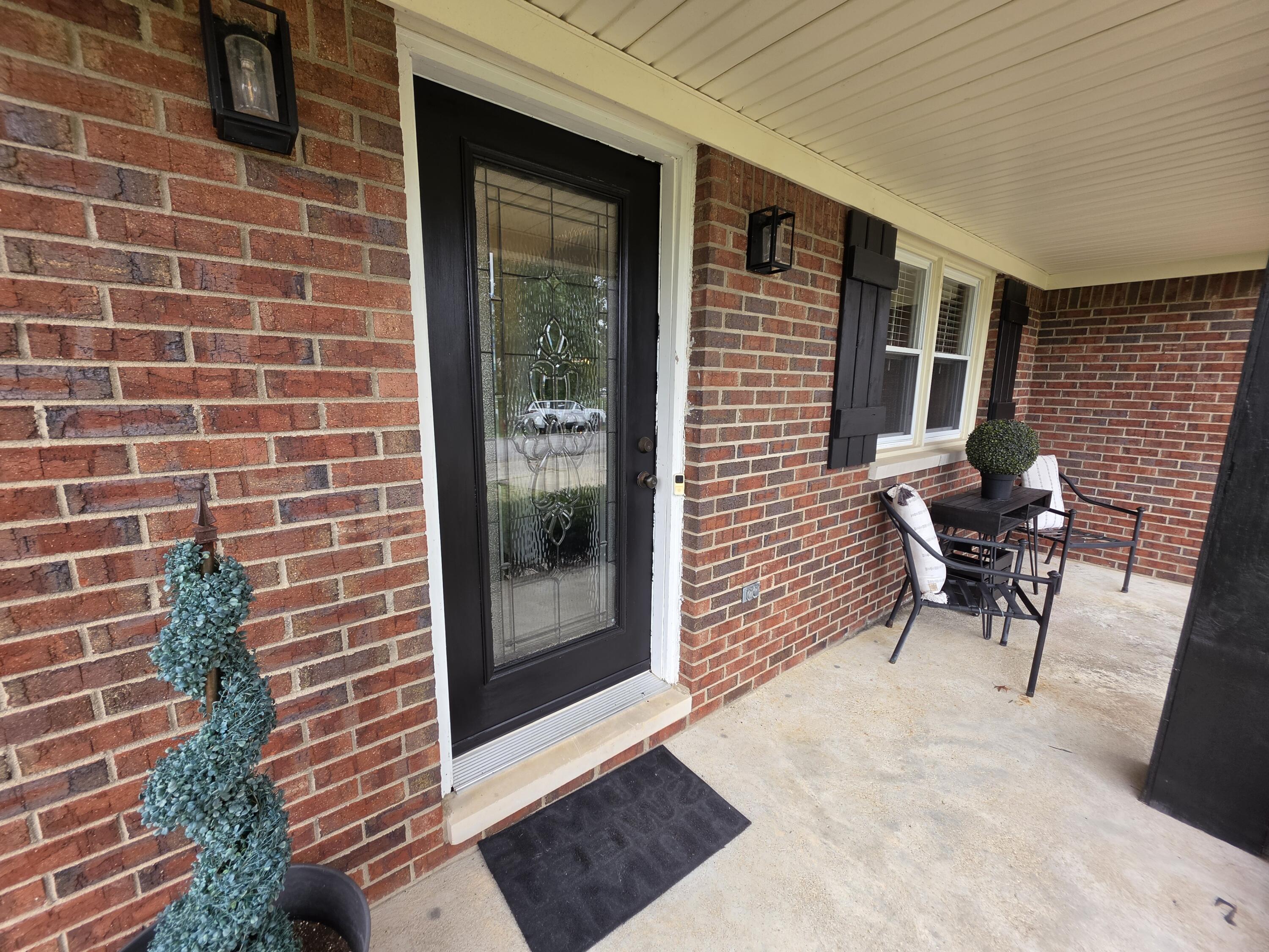 125 Garrard Avenue Property Photo 8