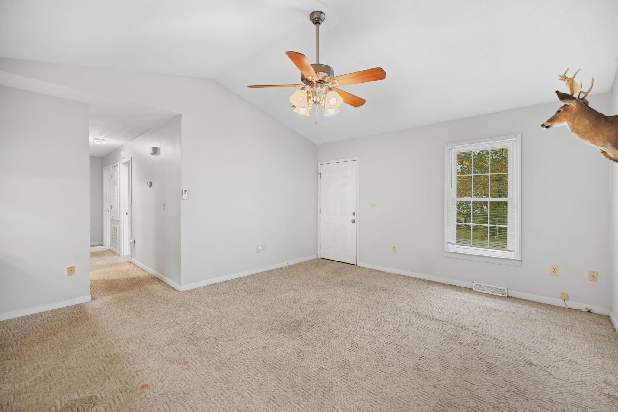 990 Grand Central Boulevard Property Photo 18
