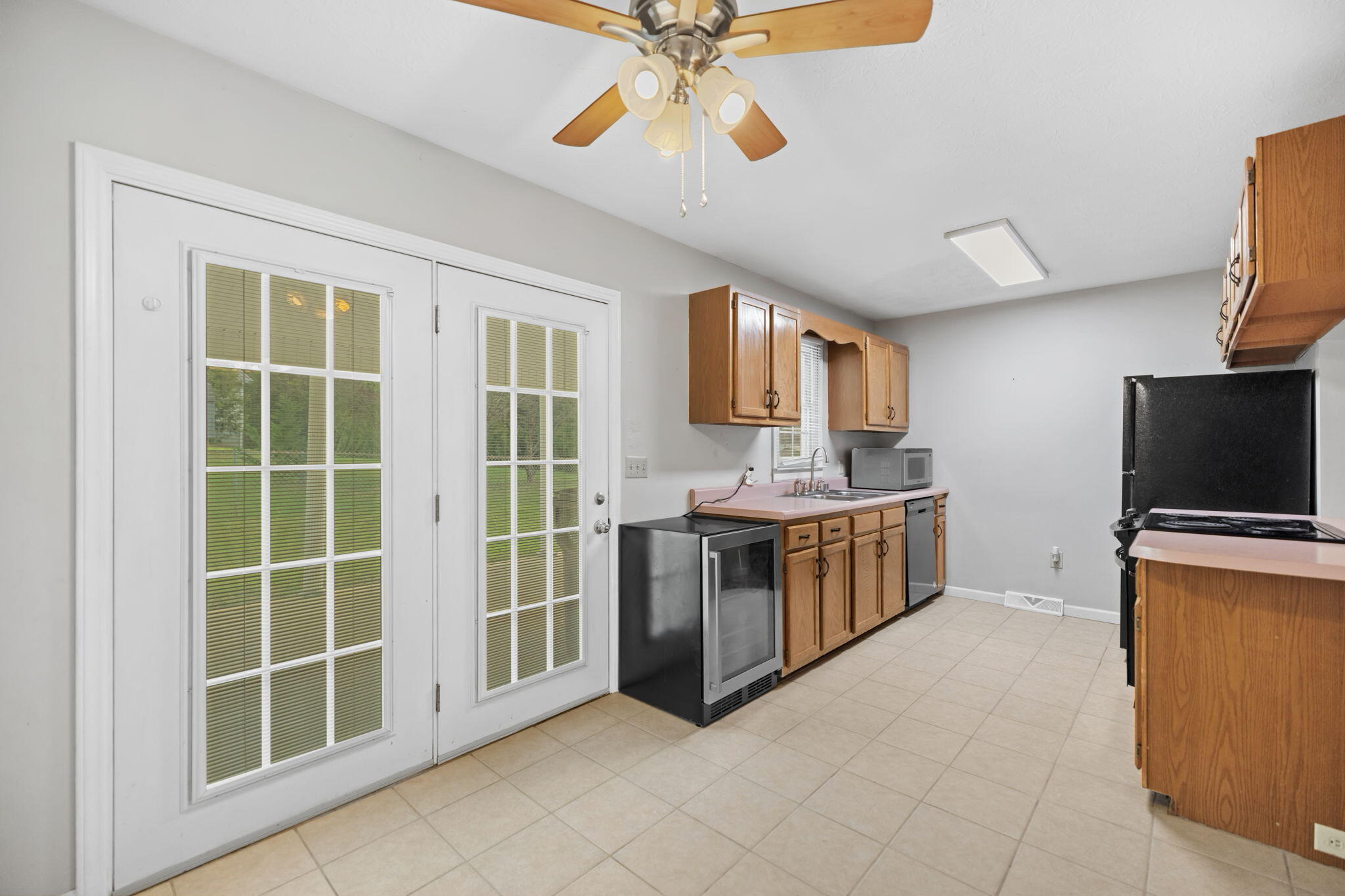 990 Grand Central Boulevard Property Photo 23