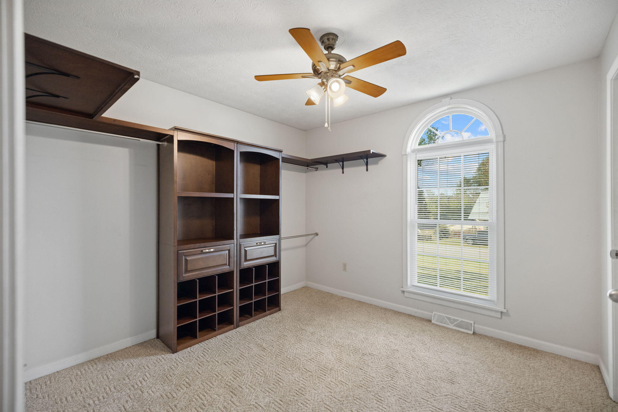 990 Grand Central Boulevard Property Photo 31