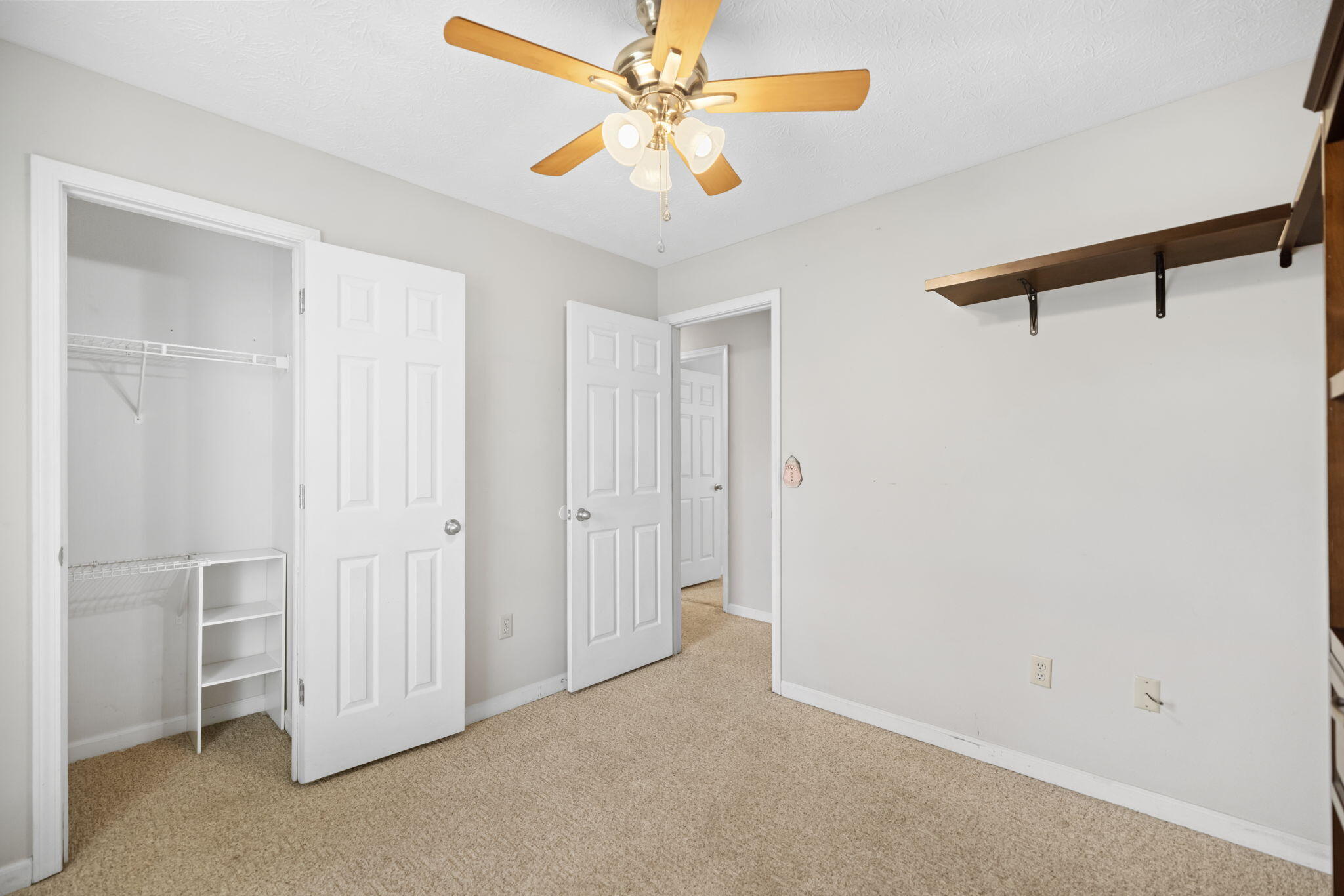 990 Grand Central Boulevard Property Photo 33