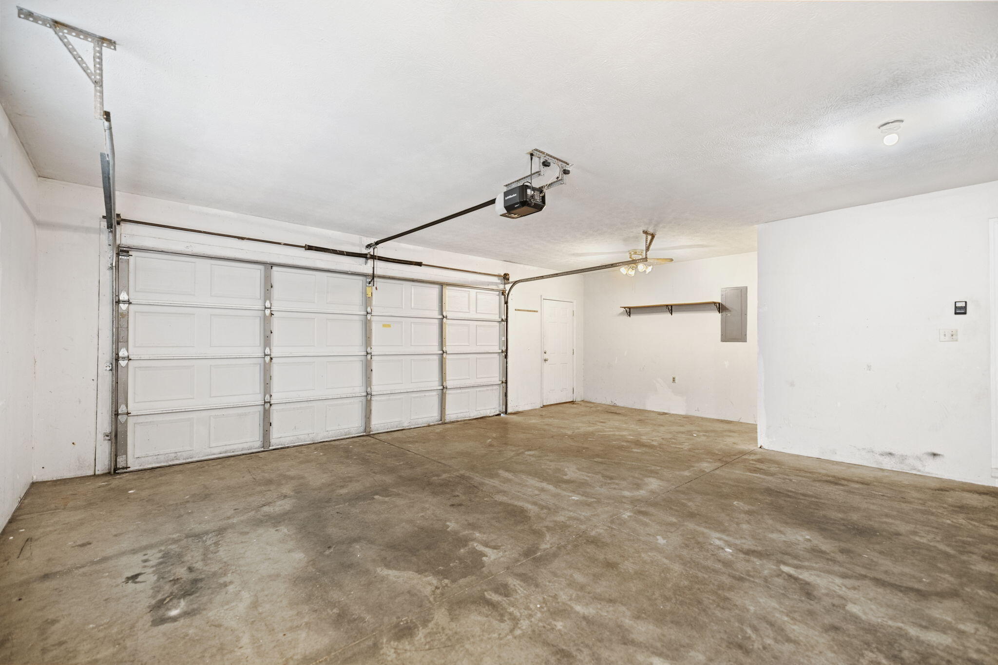 990 Grand Central Boulevard Property Photo 41