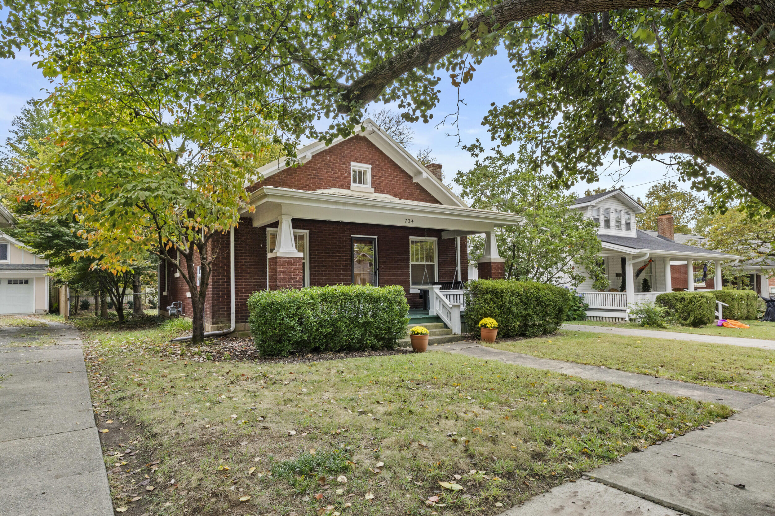 734 Tremont Avenue Property Photo 2