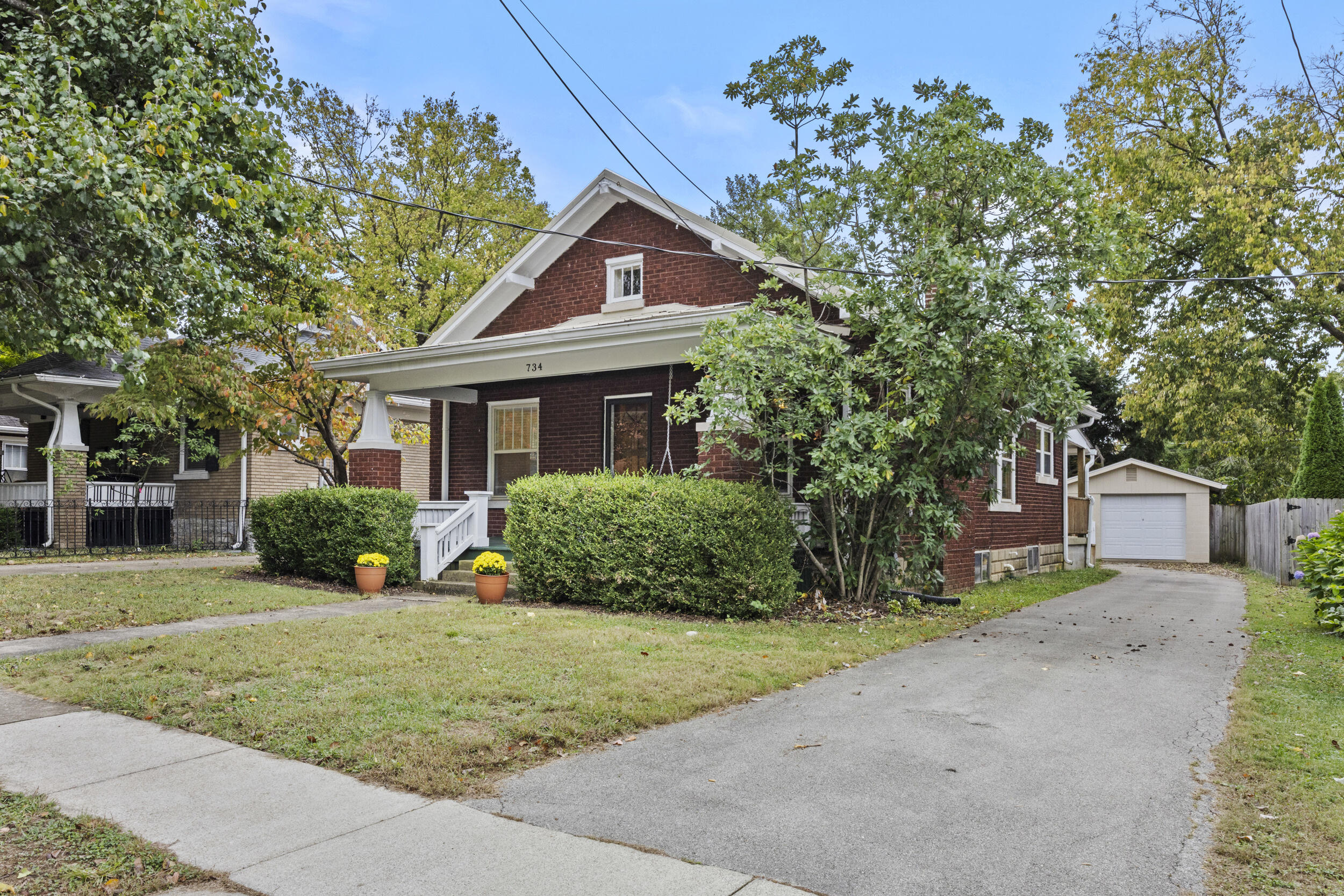 734 Tremont Avenue Property Photo 3