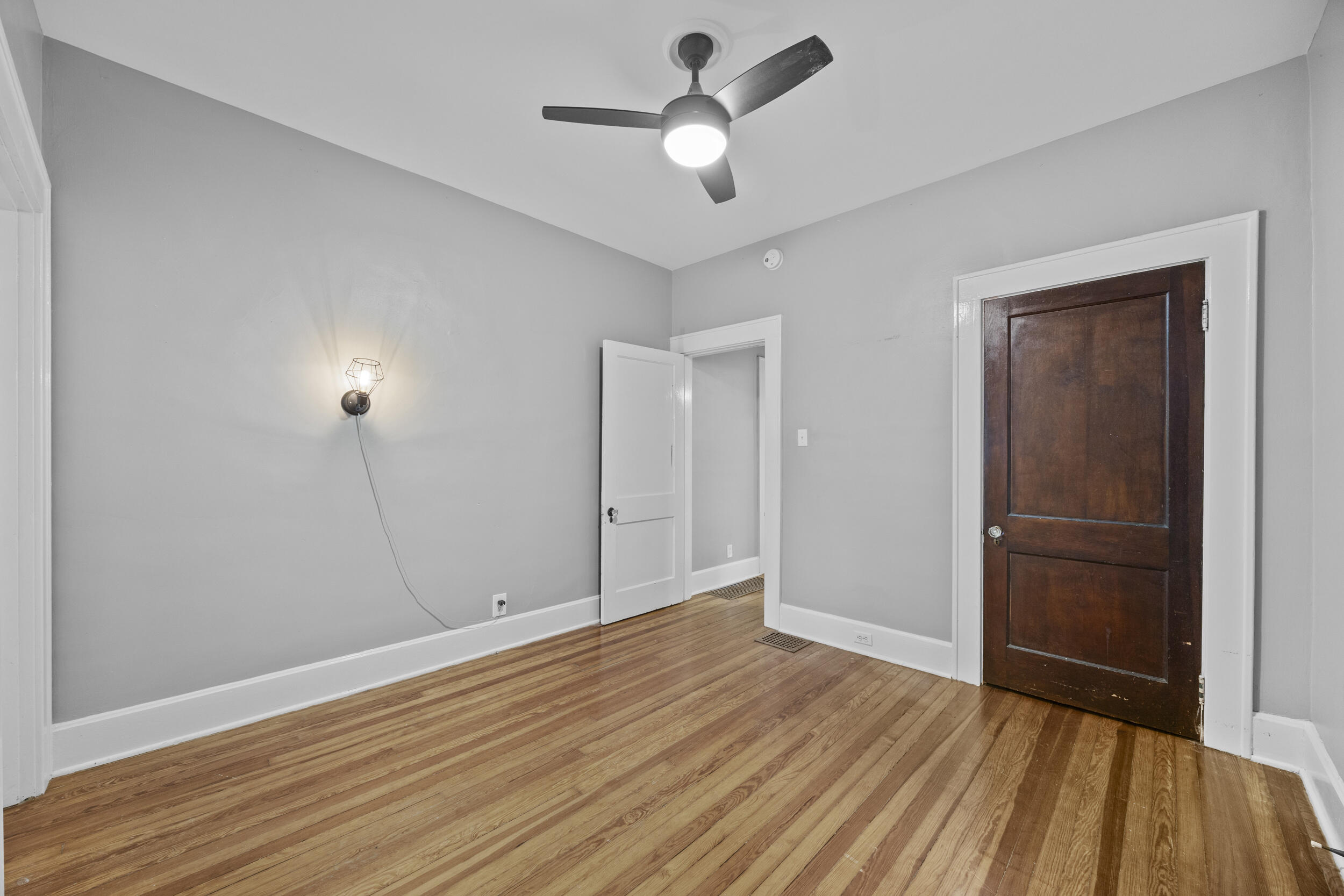 734 Tremont Avenue Property Photo 19