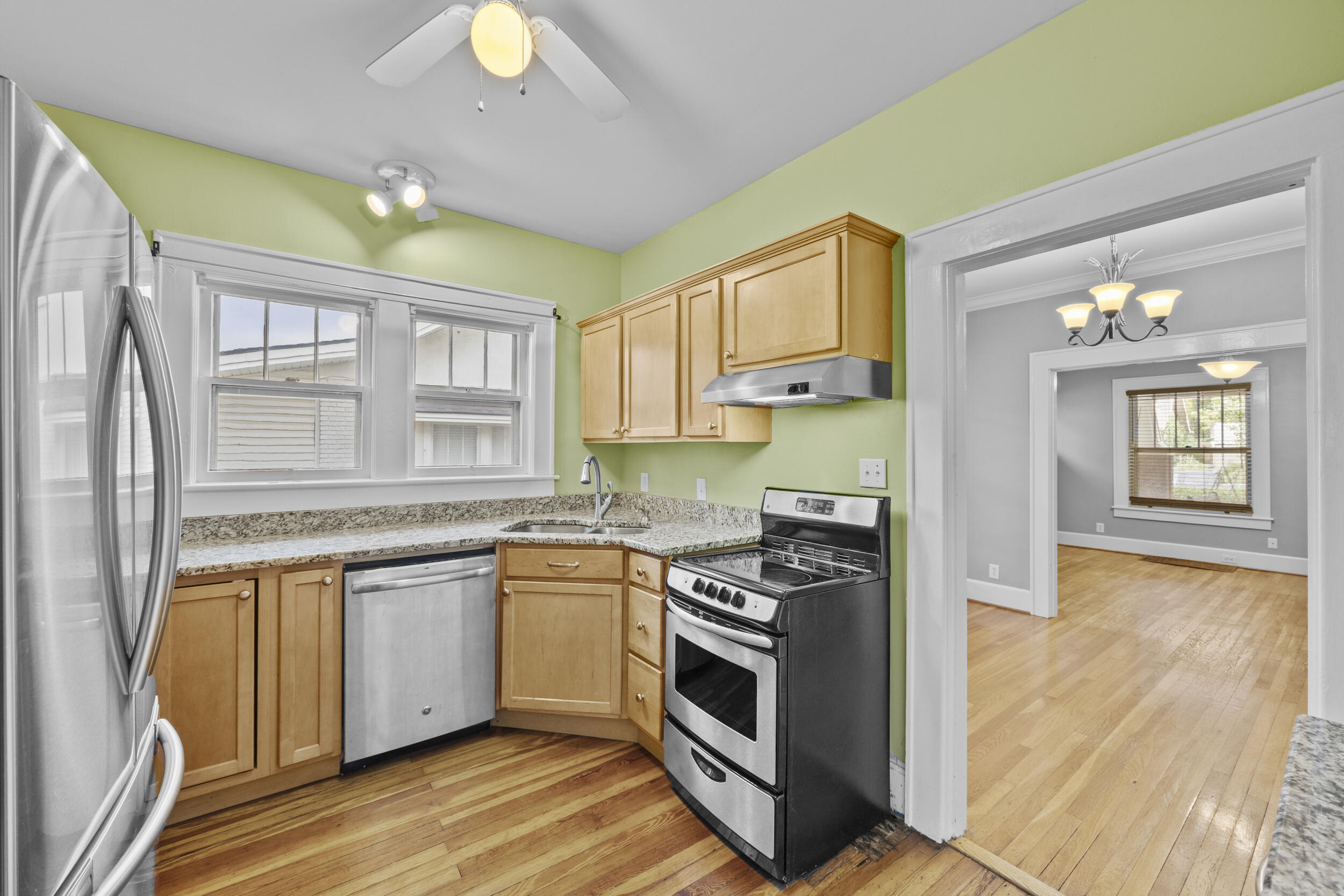 734 Tremont Avenue Property Photo 25