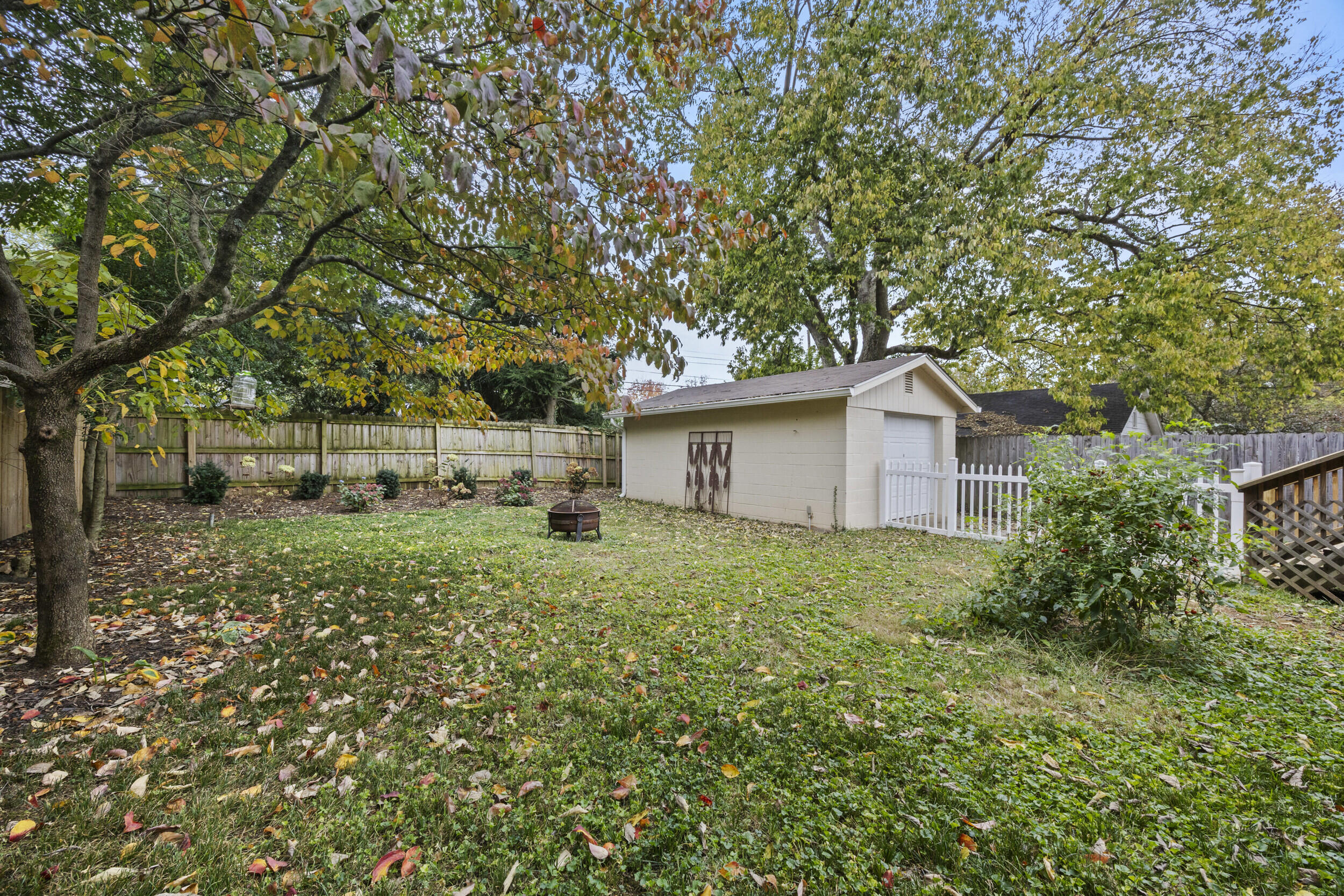 734 Tremont Avenue Property Photo 43