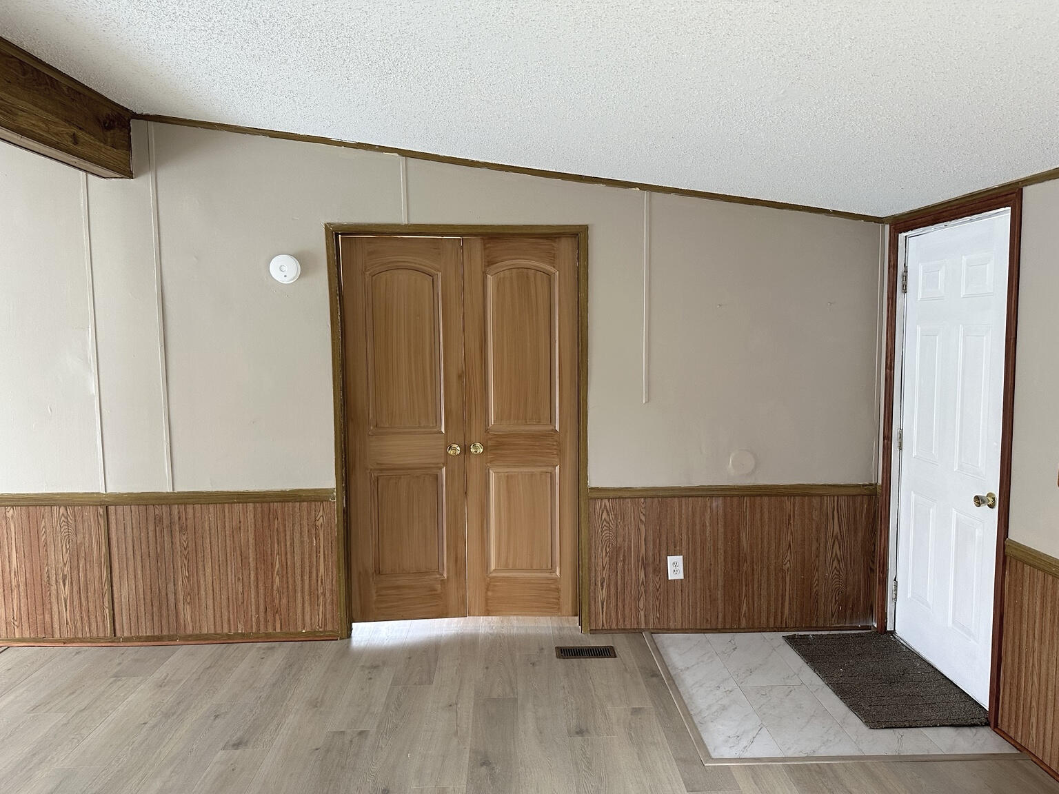 2472 Cincinnati Road Property Photo 8