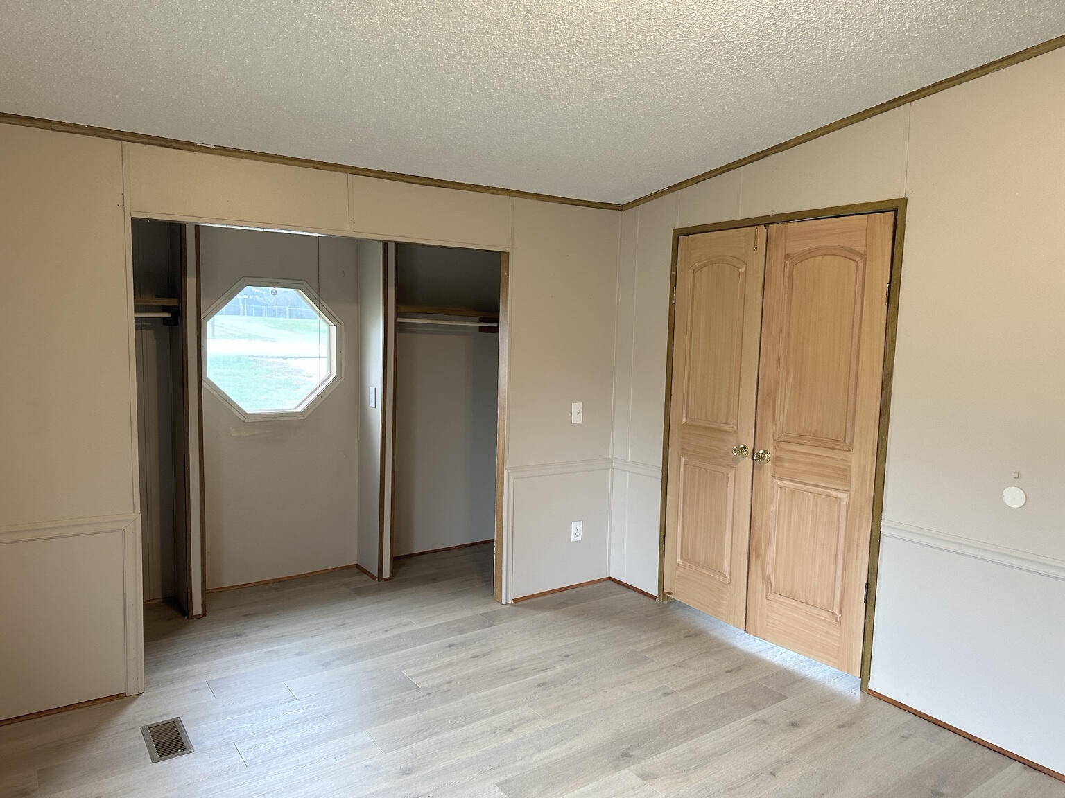 2472 Cincinnati Road Property Photo 9
