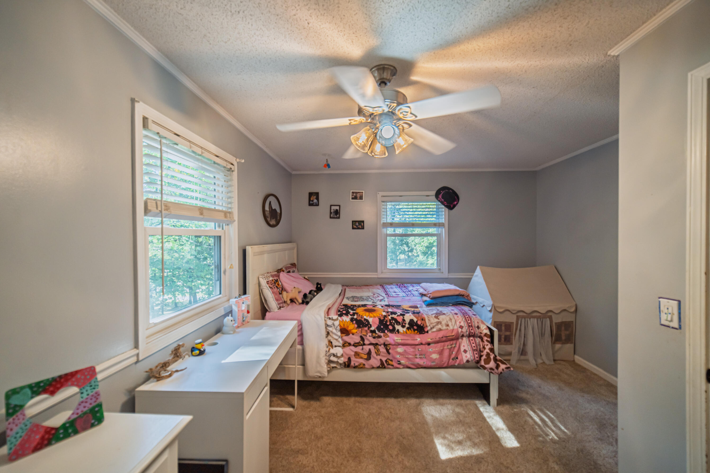 222 Sir Charles Court Property Photo 15