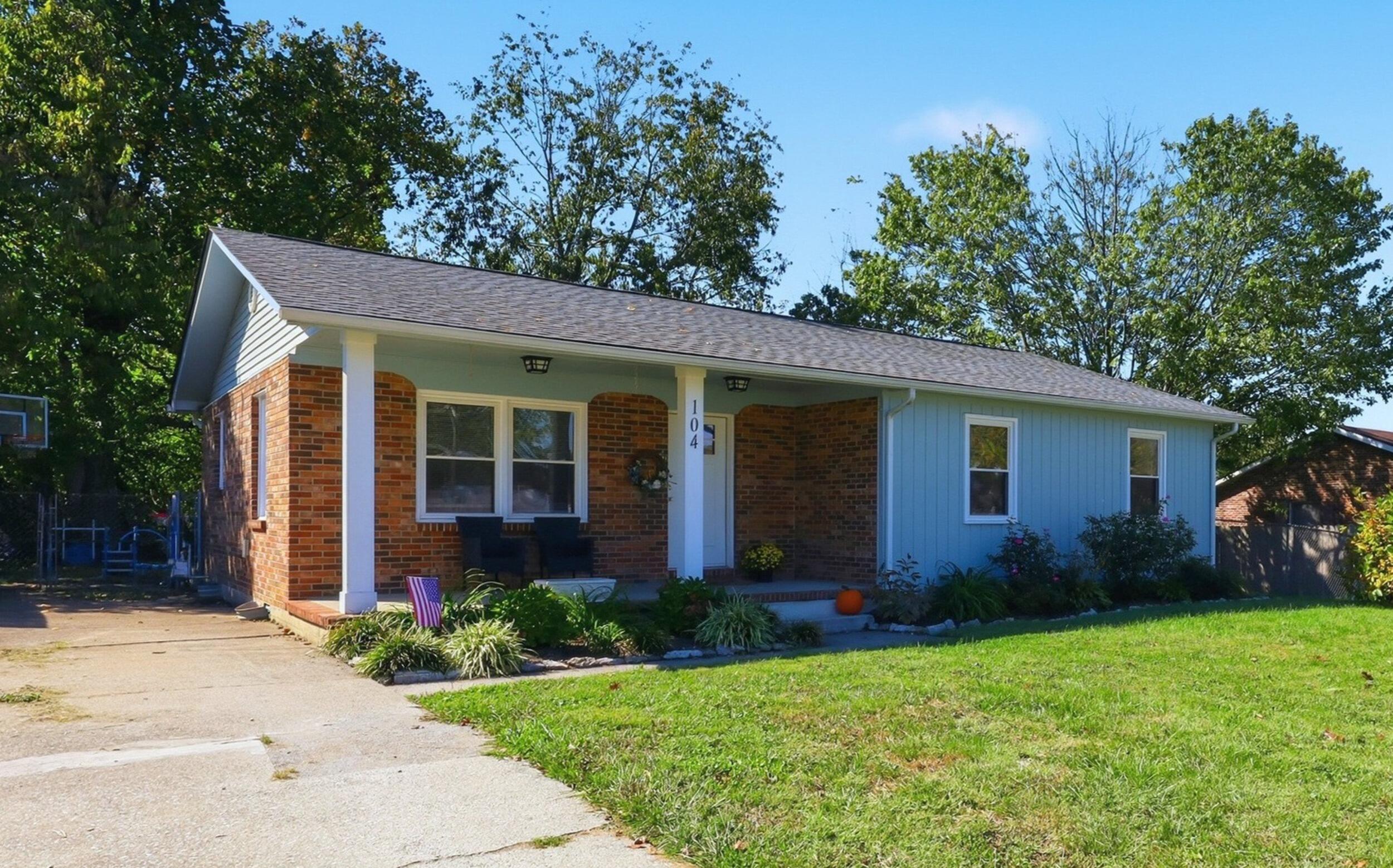 104 Grosser Street Property Photo 1