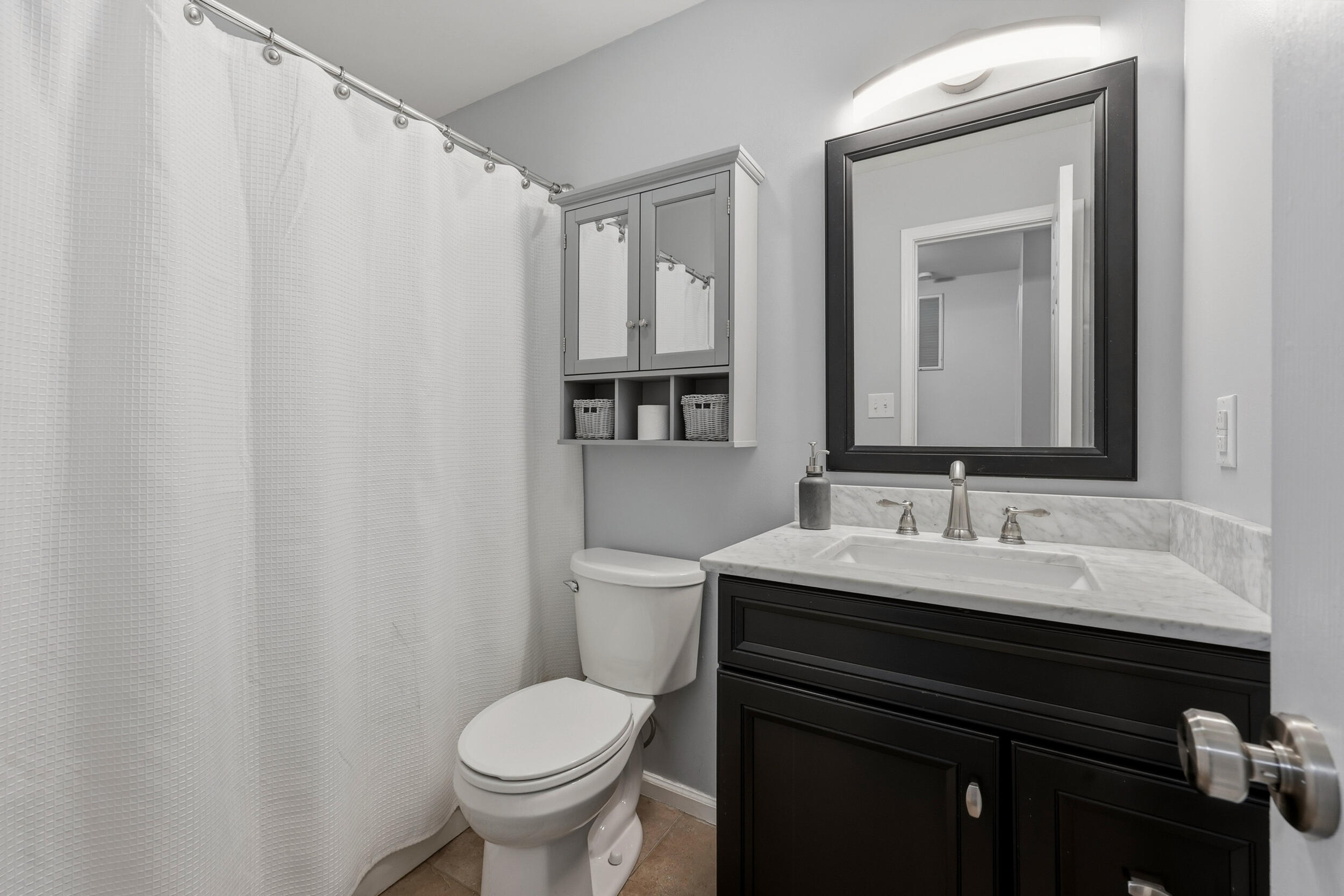 228 Colony Boulevard Property Photo 22
