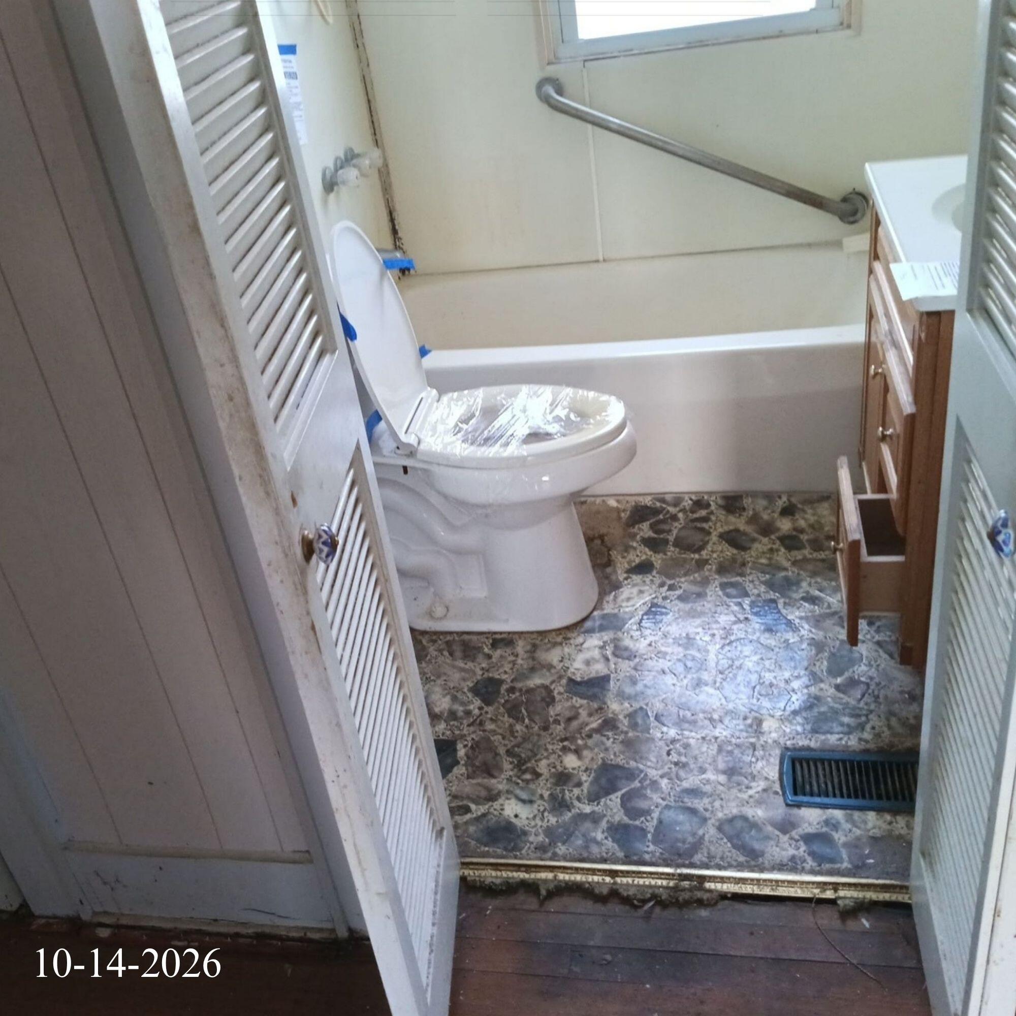 1314 Forest Avenue Property Photo 3