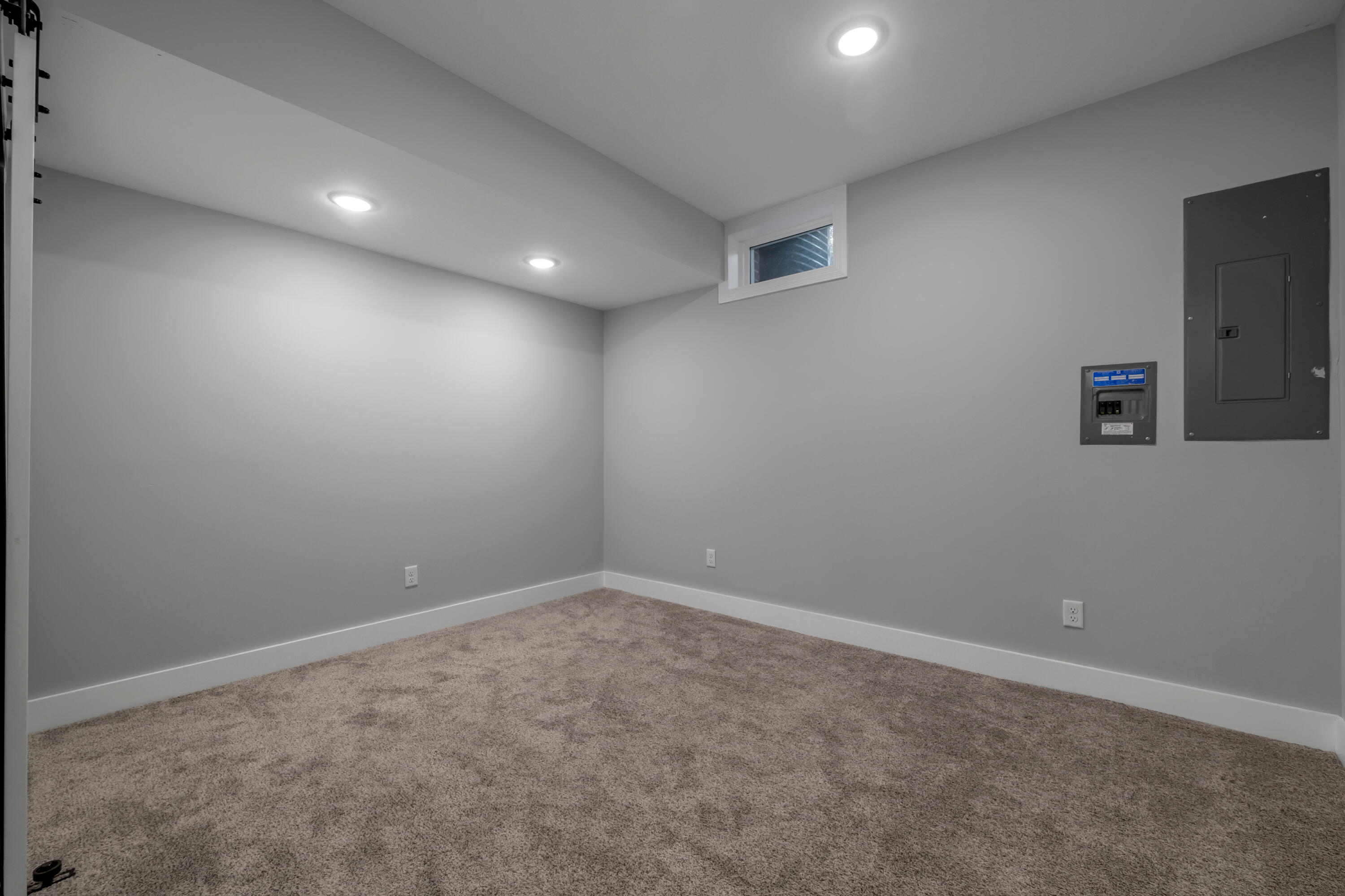 2180 Mangrove Drive Property Photo 32