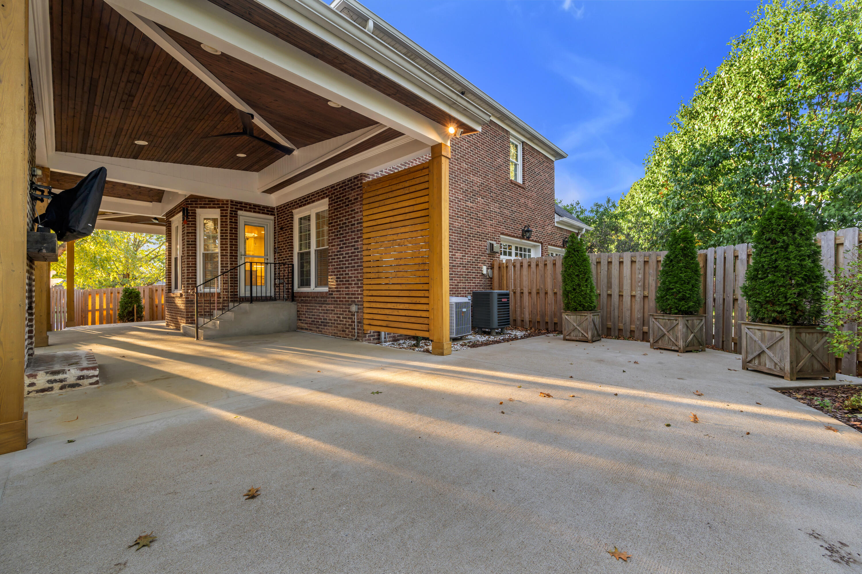 2180 Mangrove Drive Property Photo 36