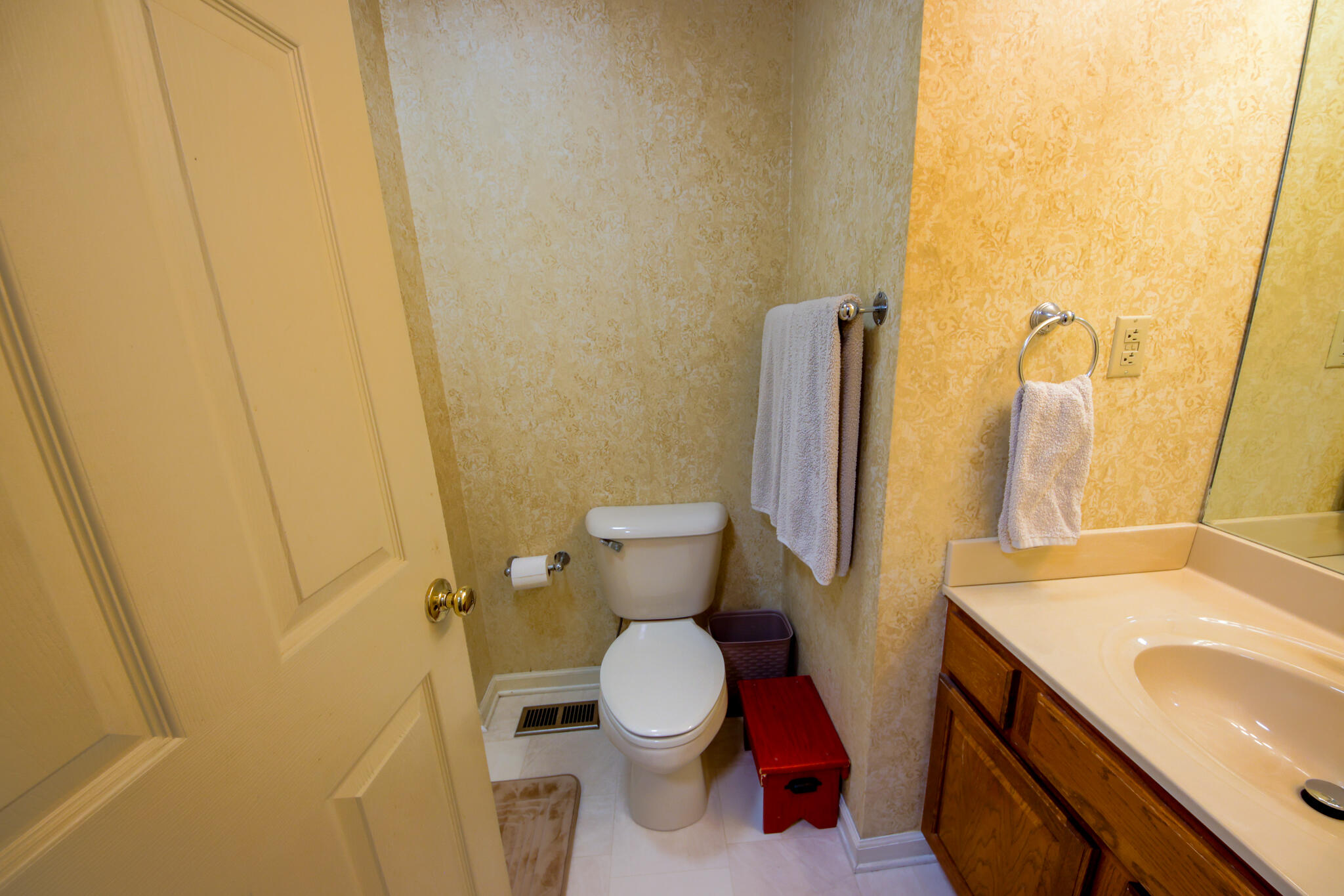 323 Skylark Drive Property Photo 15