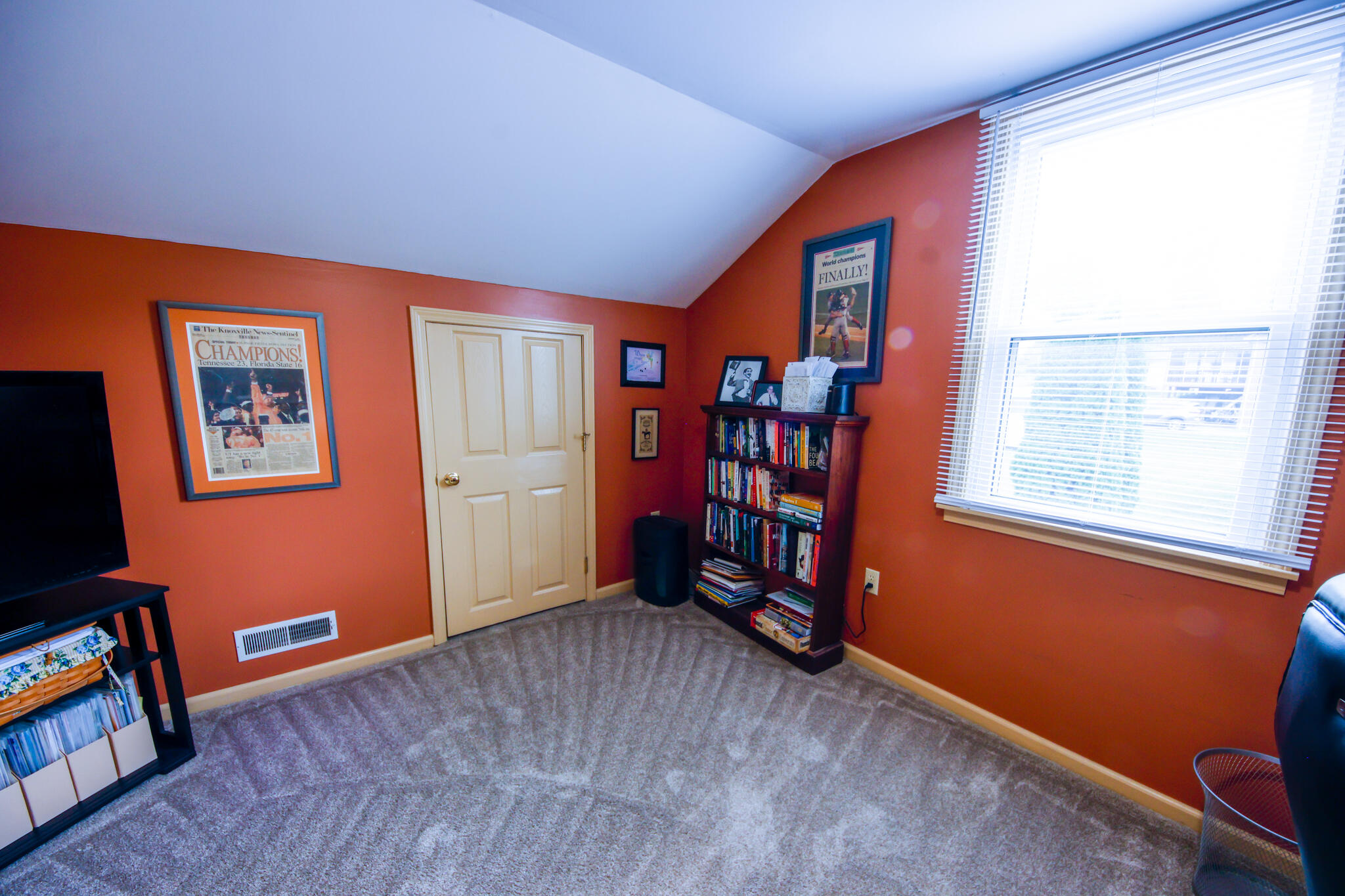 323 Skylark Drive Property Photo 20