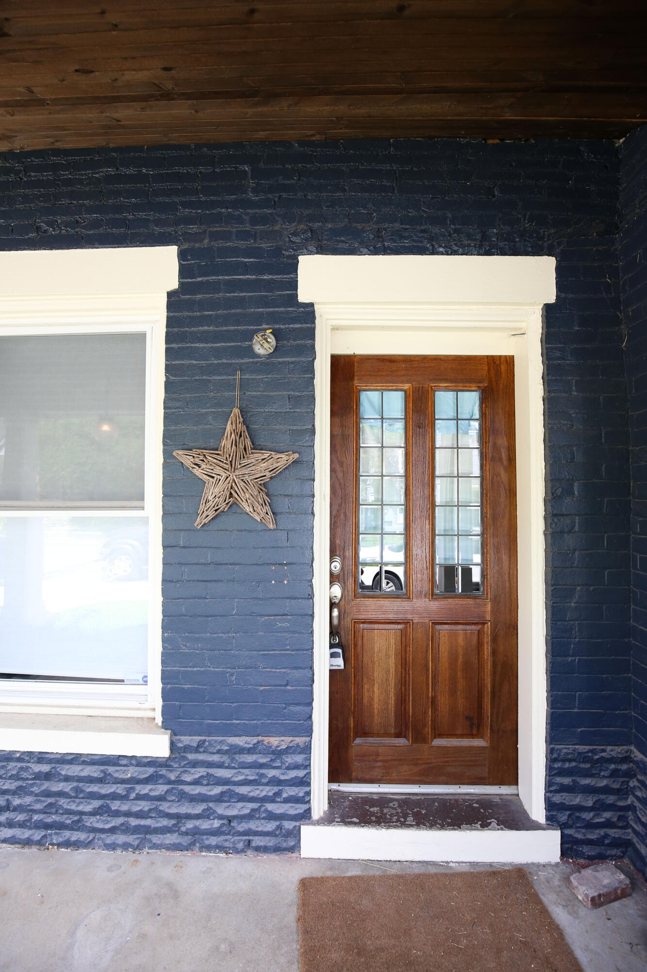 422 Johnson Avenue Property Photo 4