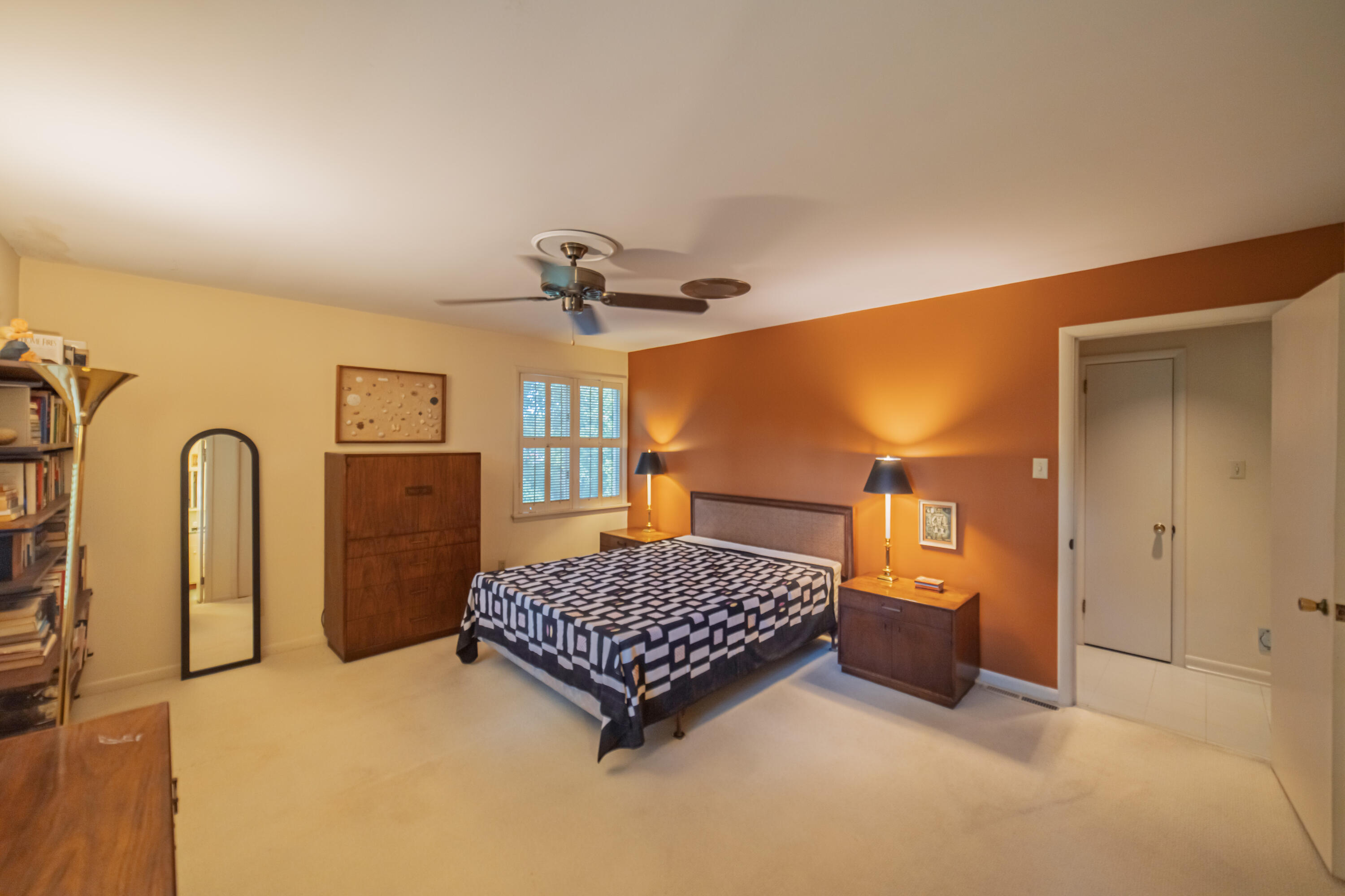 1010 Brand Street Property Photo 43