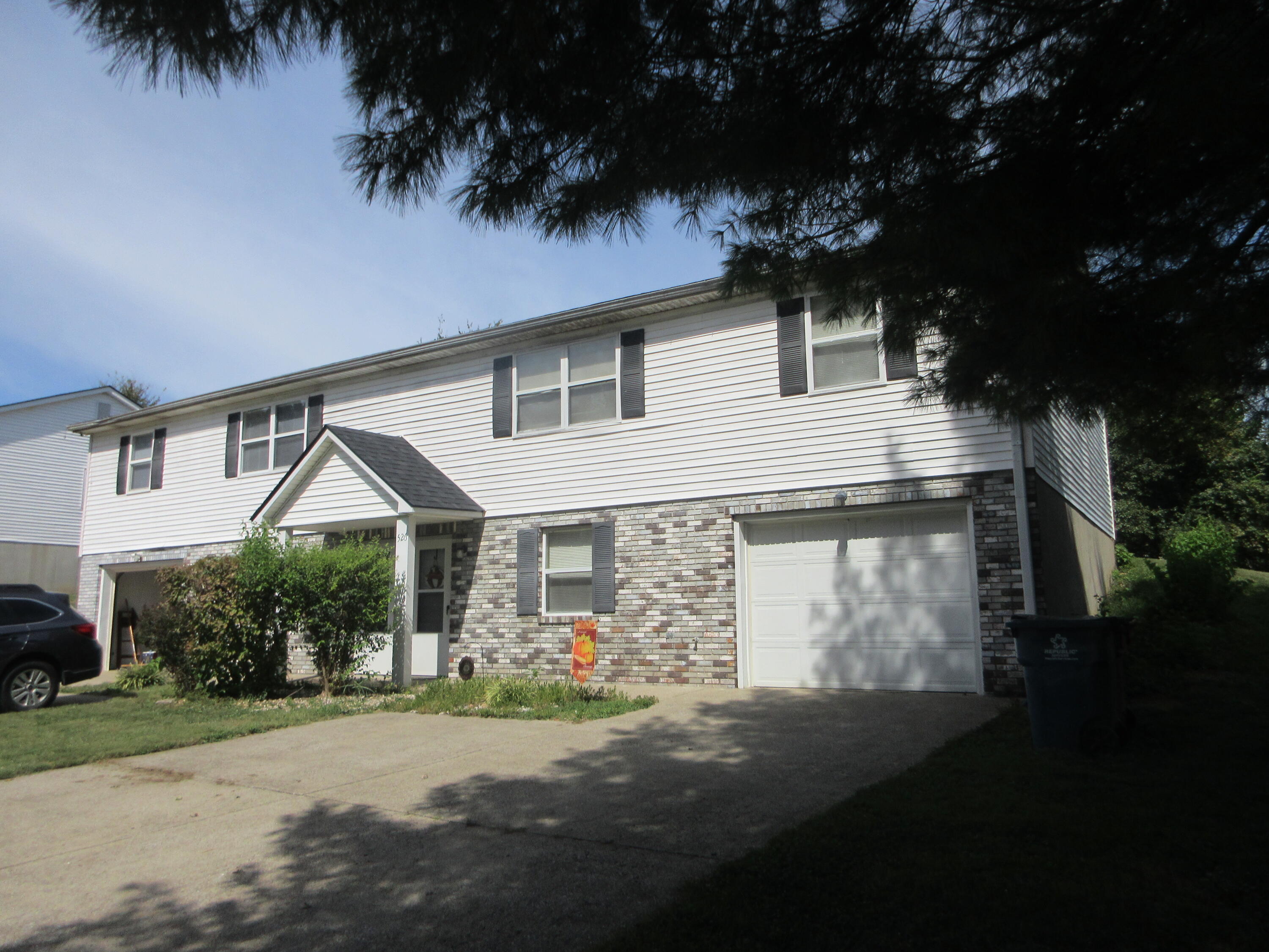 524-526 Shenandoah Drive Property Photo 1