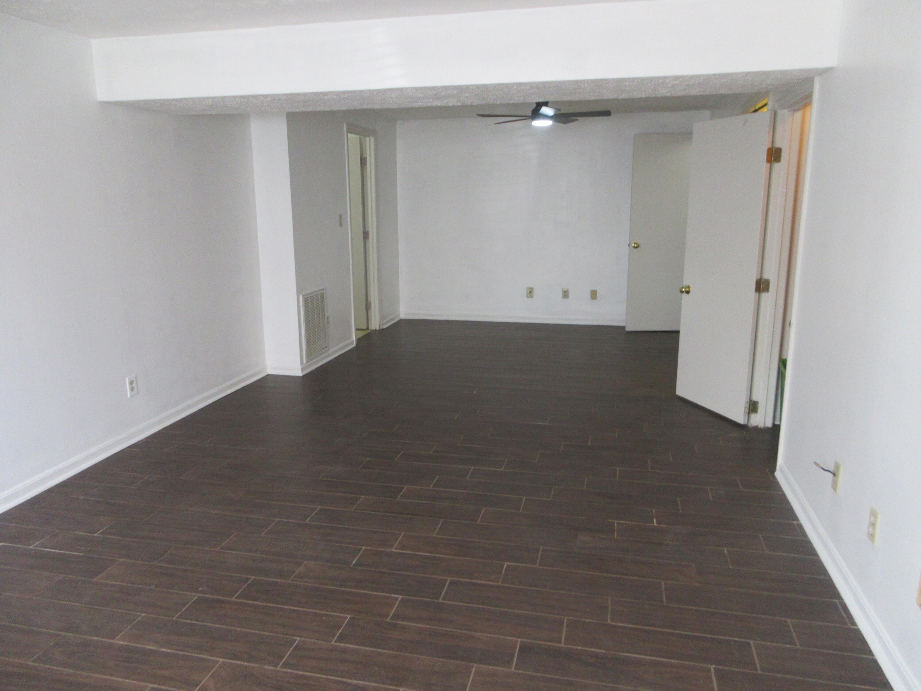 524-526 Shenandoah Drive Property Photo 5