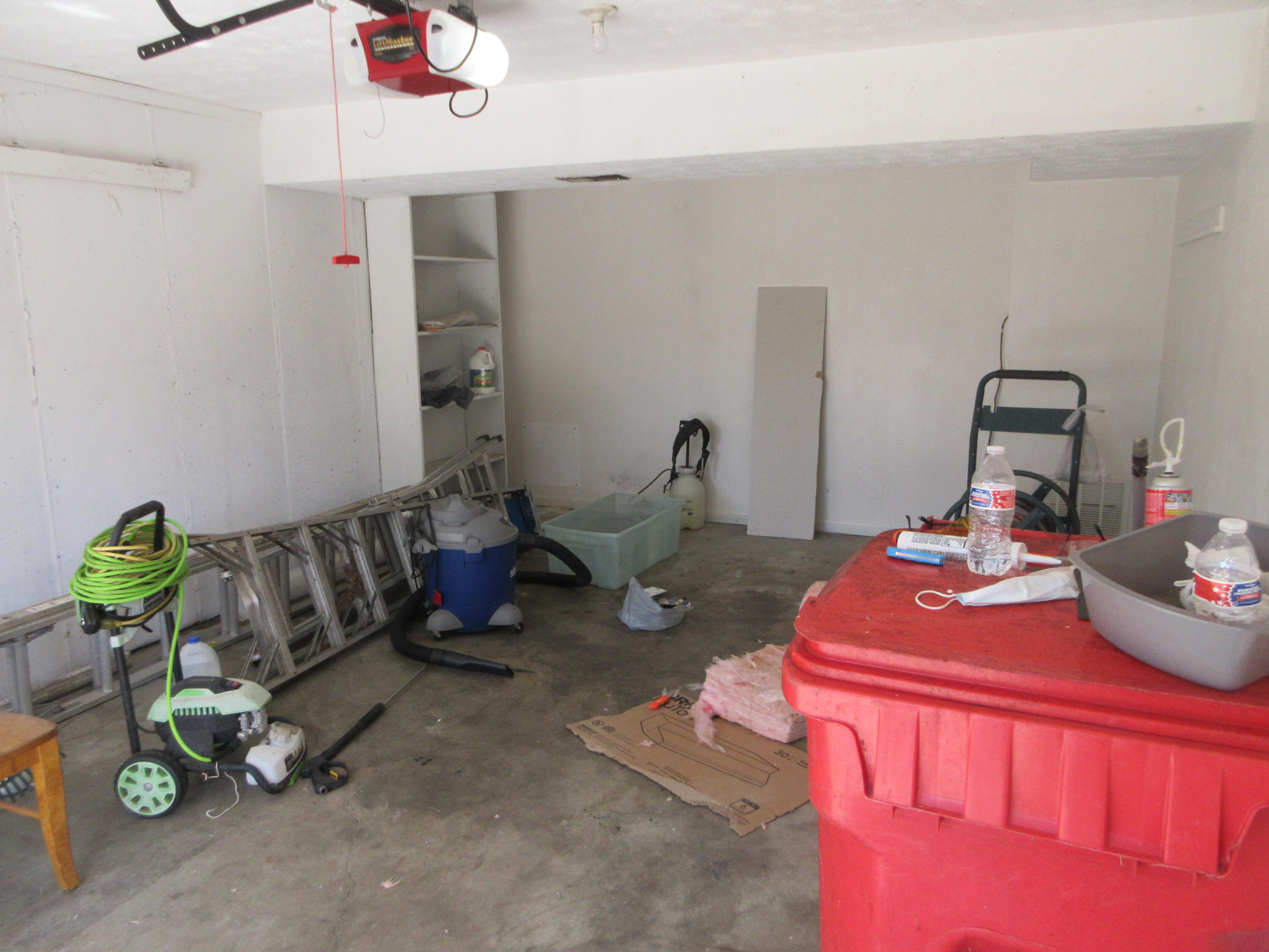 524-526 Shenandoah Drive Property Photo 8