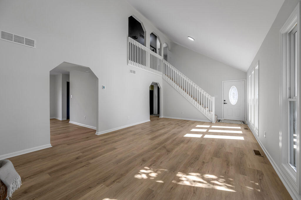 1117 Spring Run Road Property Photo 2