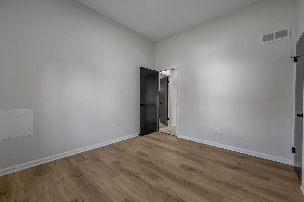 1117 Spring Run Road Property Photo 24