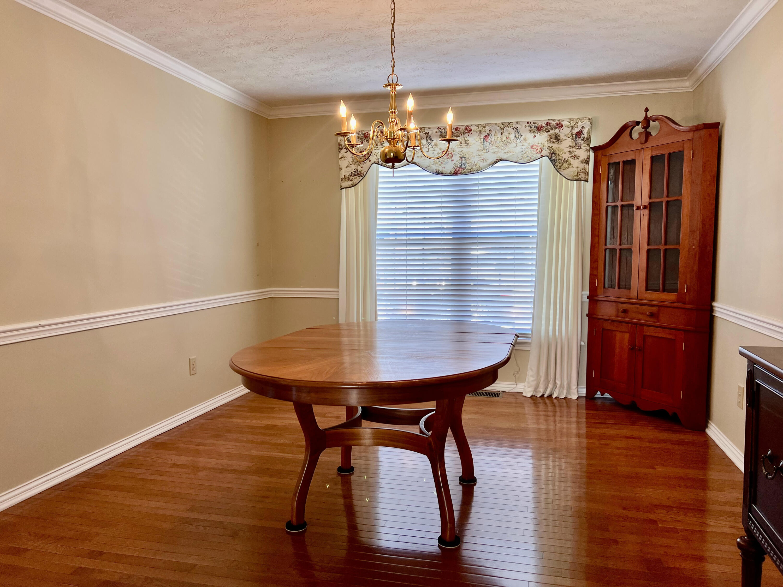 285 Rose Drive Property Photo 10