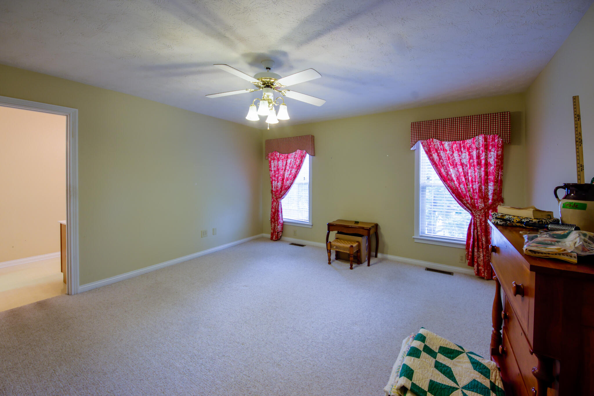 285 Rose Drive Property Photo 13