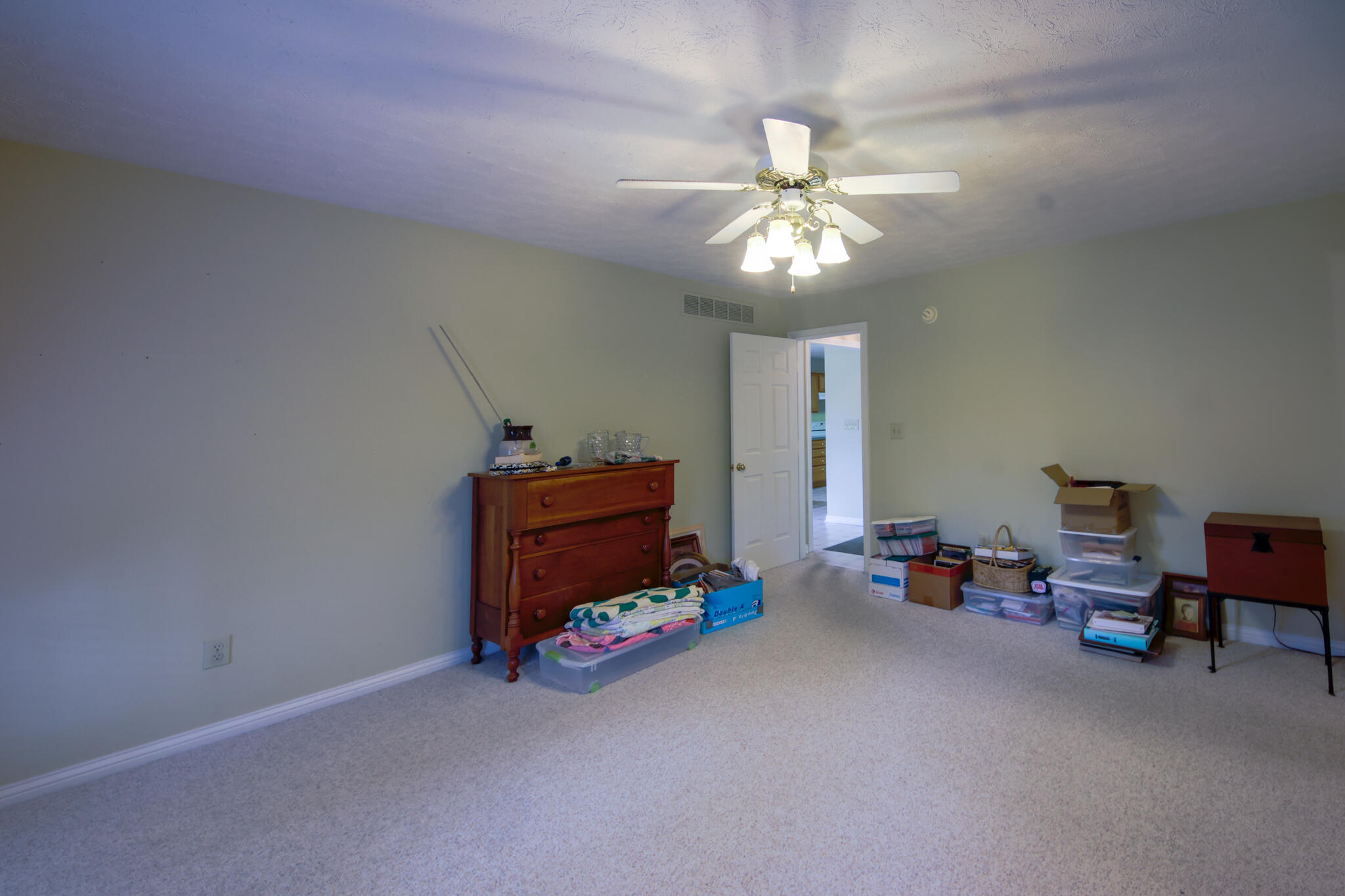 285 Rose Drive Property Photo 14