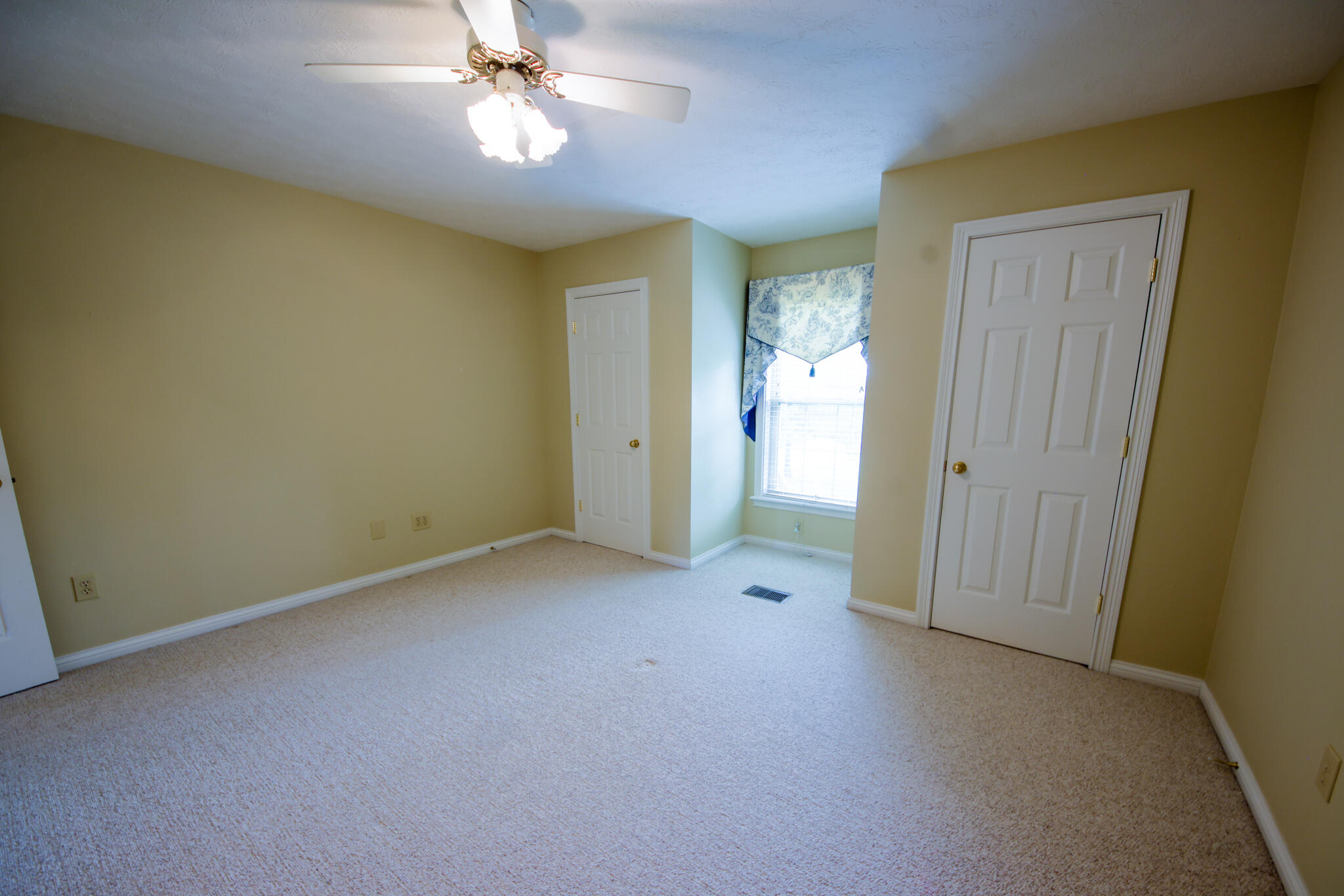 285 Rose Drive Property Photo 23