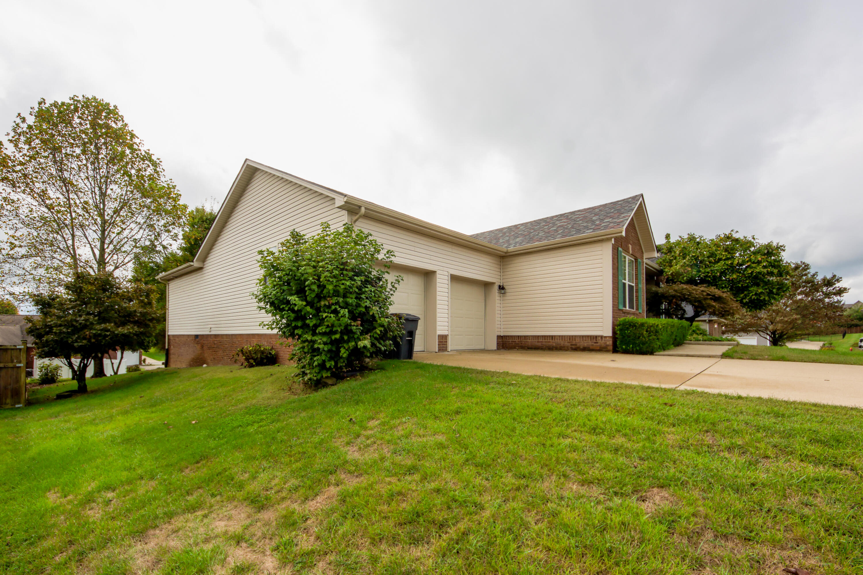 285 Rose Drive Property Photo 34