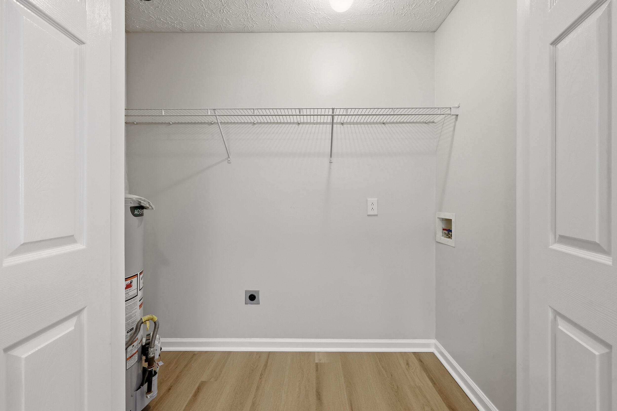 1209 Meadow Glen Drive Property Photo 21